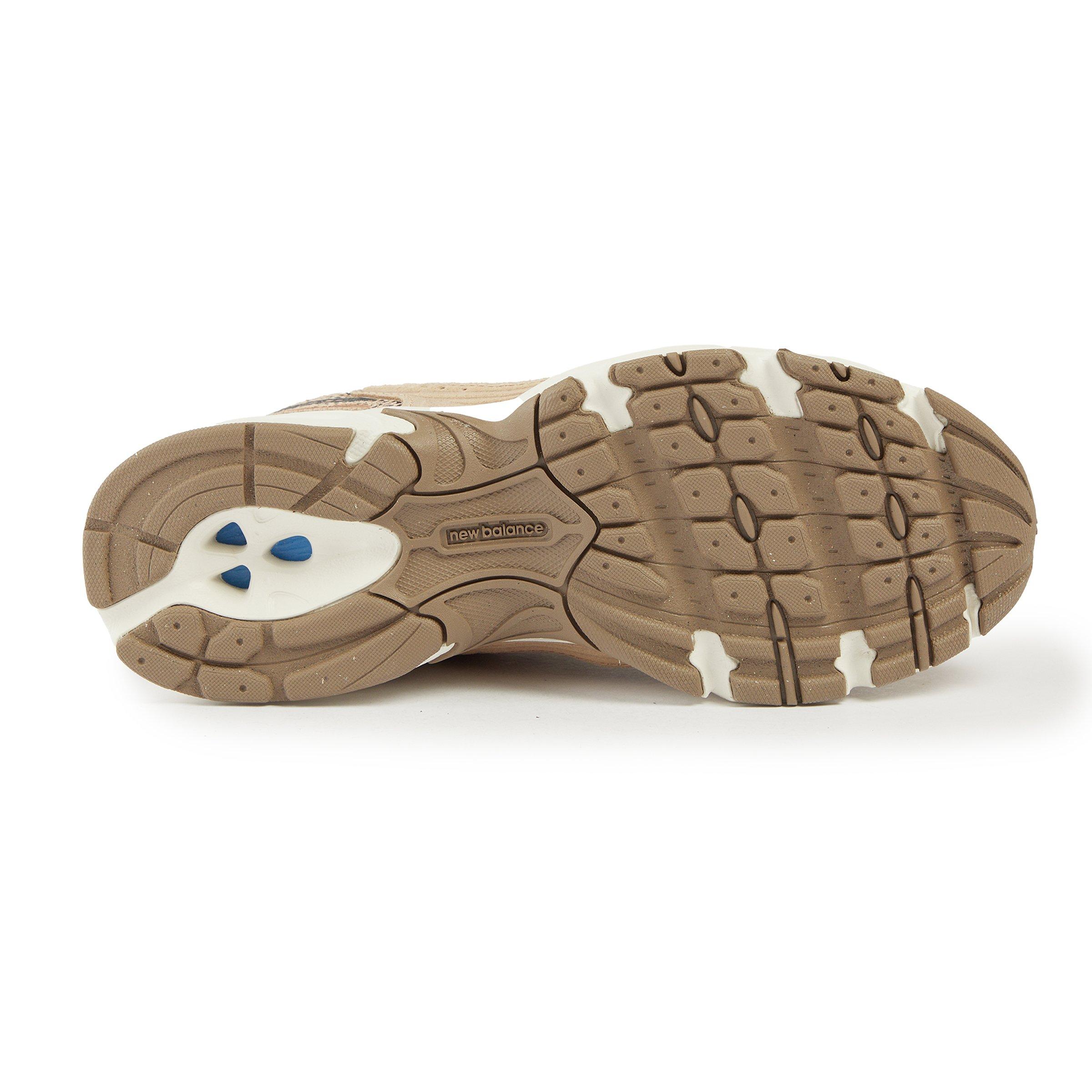 Taupe 530 (3225983) | New Balance