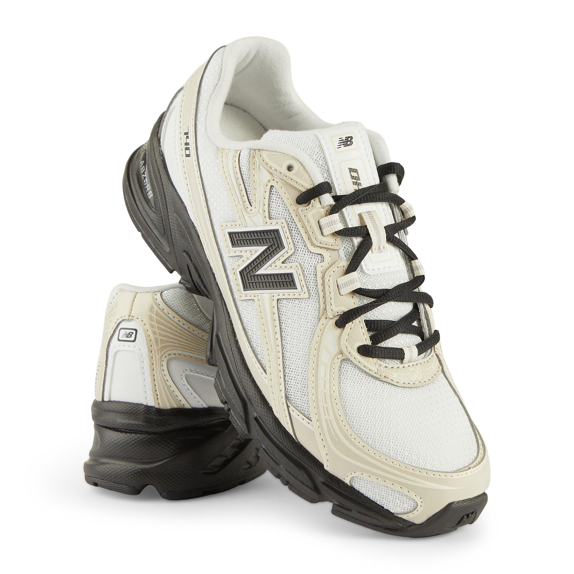 White 740 Sneakers (3227569) | New Balance