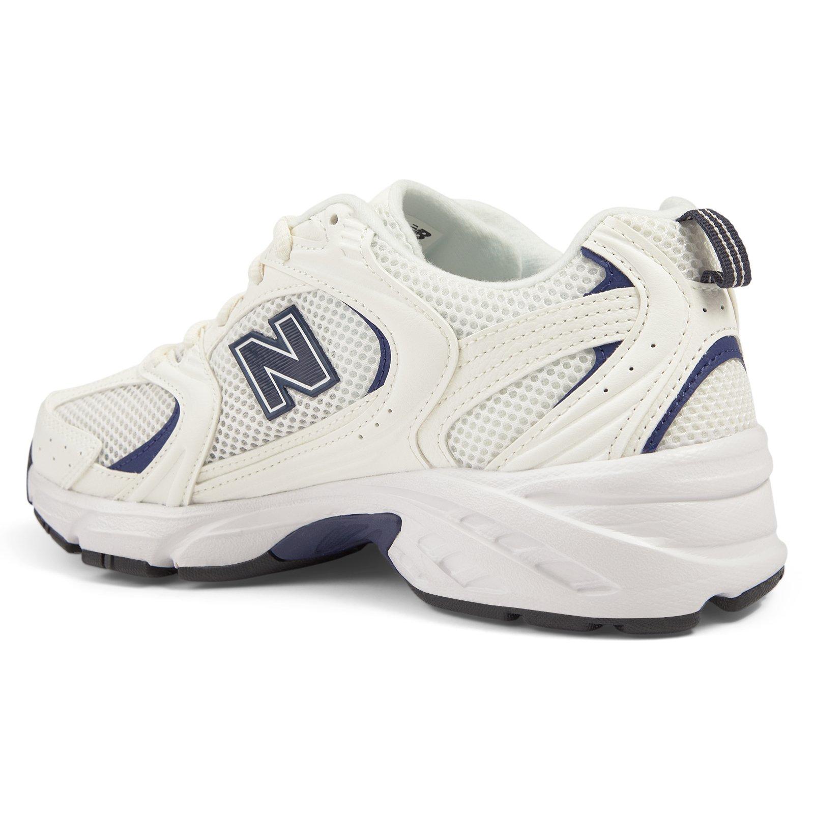 White 530 Sneakers (3227718) | New Balance