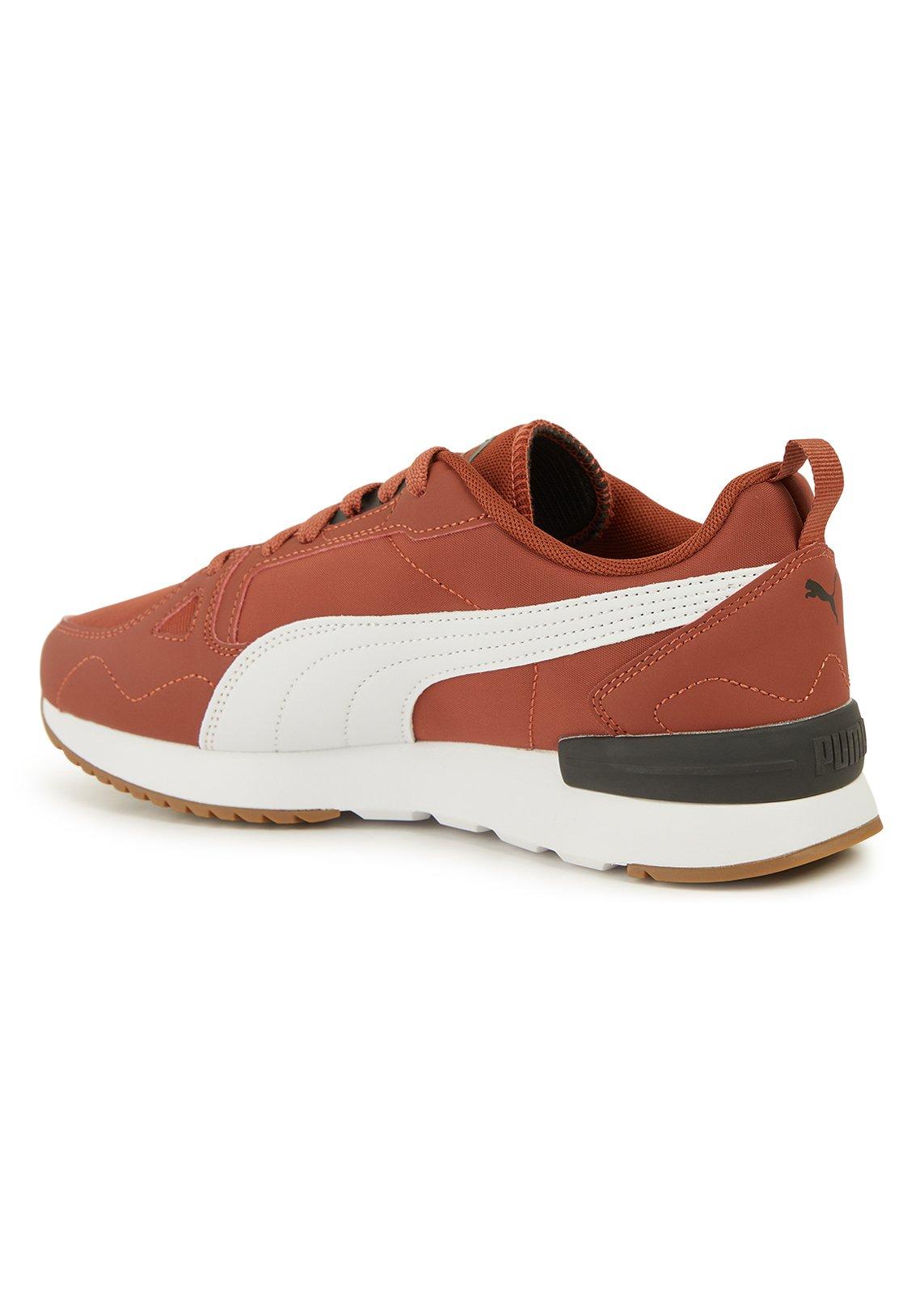Burgundy R78 Cyclone Sneakers (3232212) | Puma