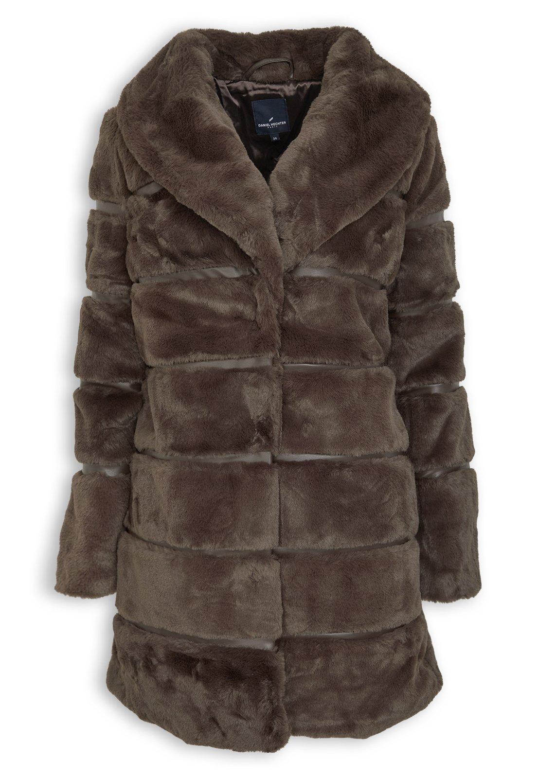 即発送/美品THETOE SOMERSET FUR COAT S Chocolate Faux Fur Coat (3238203) | Daniel Hechter