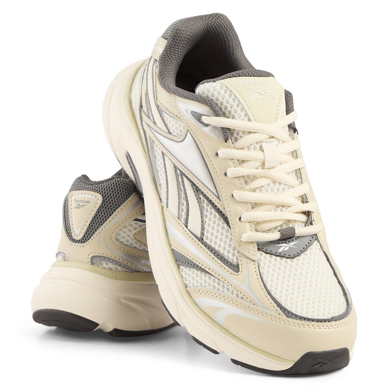 Beige Belwave Chalk Sneakers (3253943) | Reebok