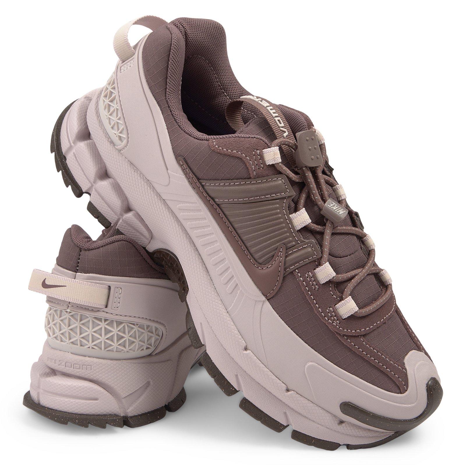 Burgundy Nike Zoom Vomero Roam (3266401) | Nike