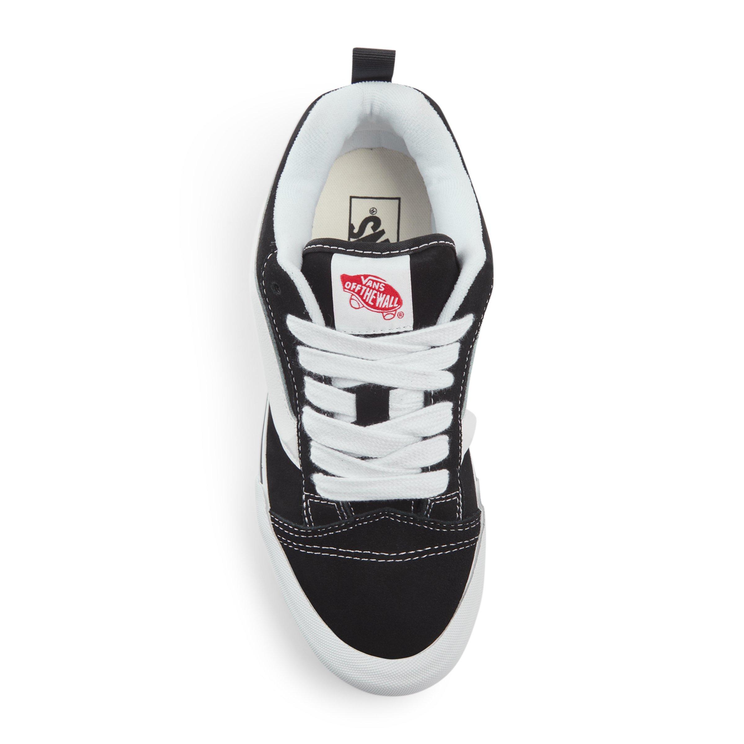 VANS 
パンツ Black Knu Skool Sneakers (3267061) | Vans