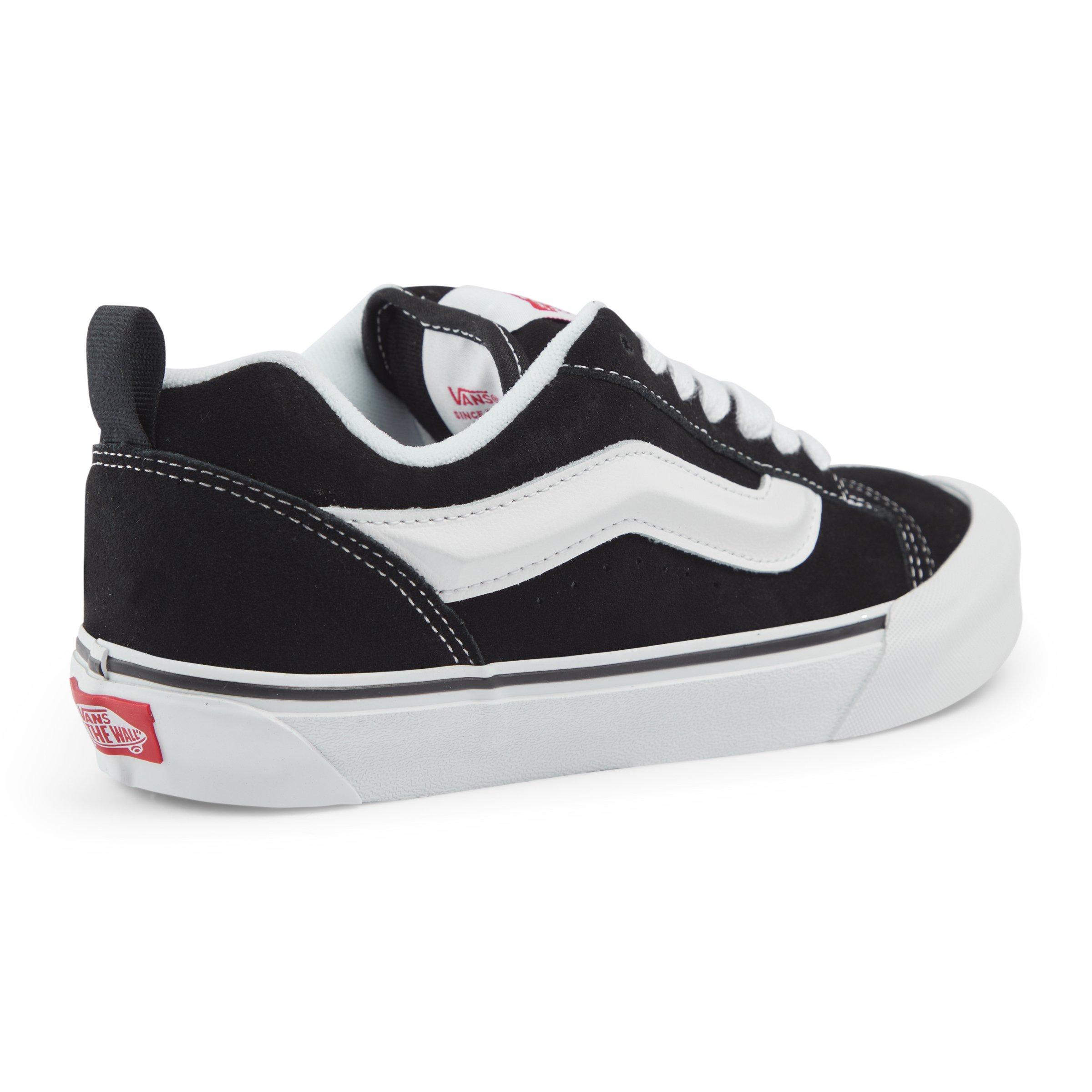 VANS 
パンツ Black Knu Skool Sneakers (3267061) | Vans