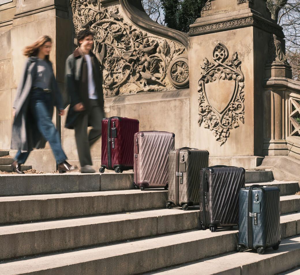 TUMI Signature Collections | Tumi US