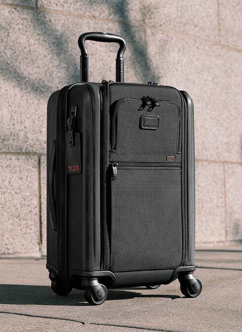 High-Quality Business & Travel Products | Tumi US