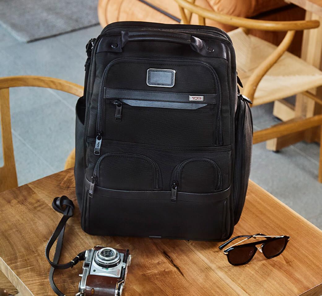 Tumi style outlet backpack