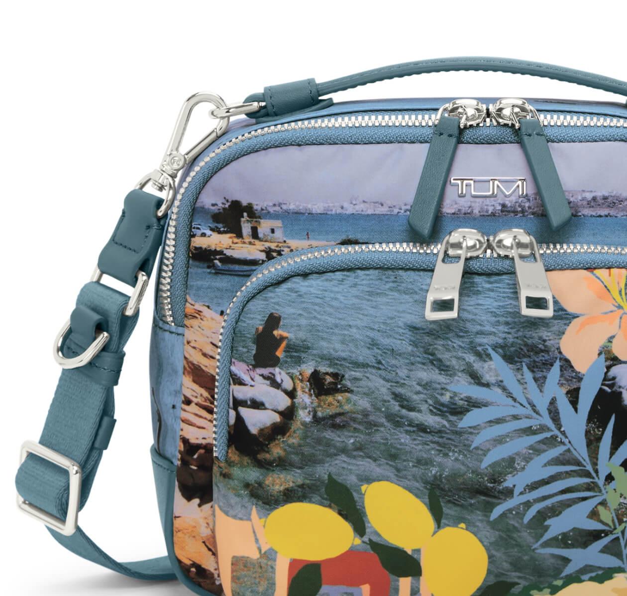 TUMI ボディバッグ カモフラージュ柄 青 Teghan Crossbody | Tumi US