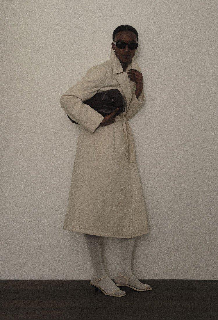 Transitional Toppers