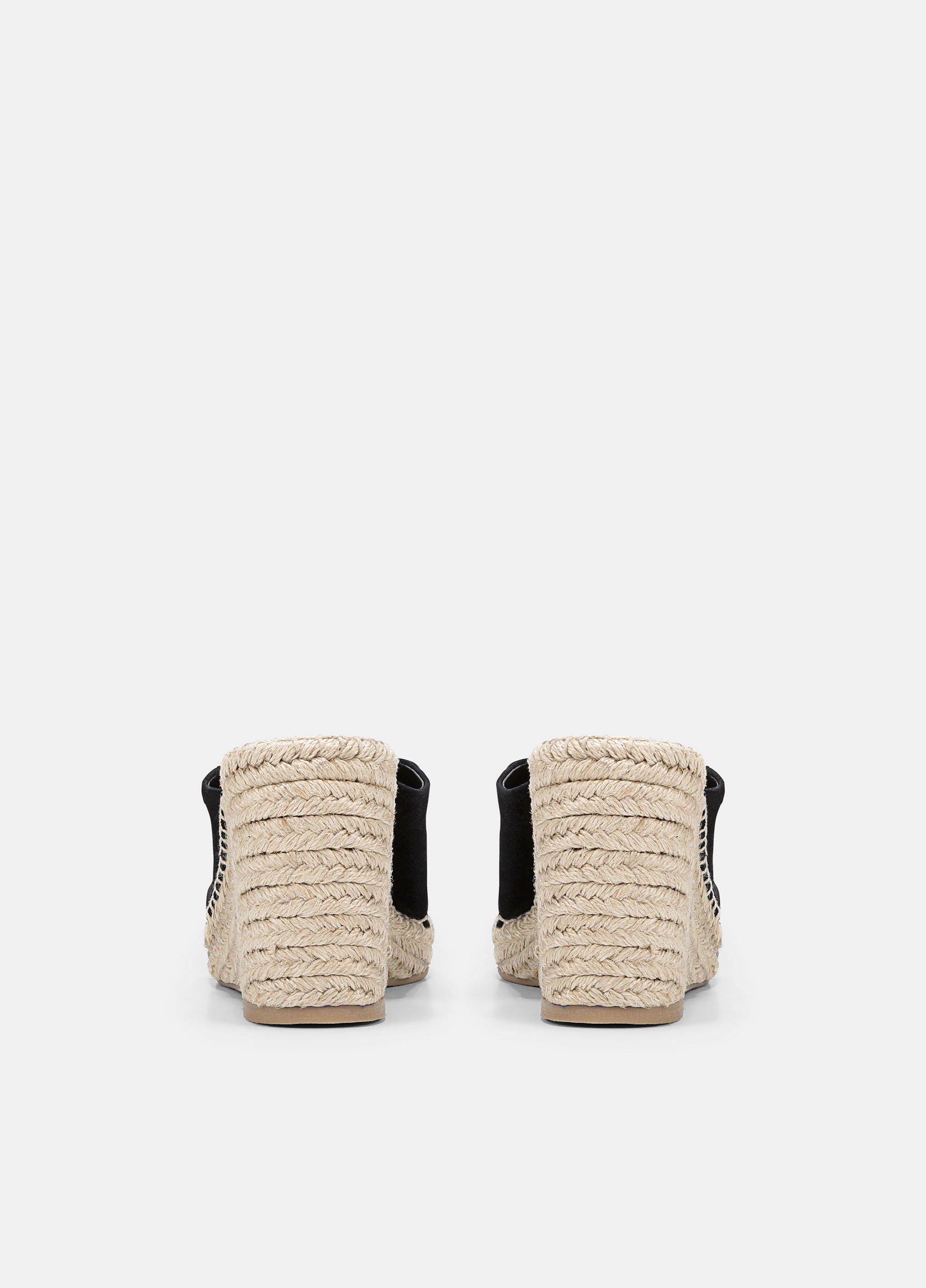 Gaelan Suede Wedge Sandal image number 2