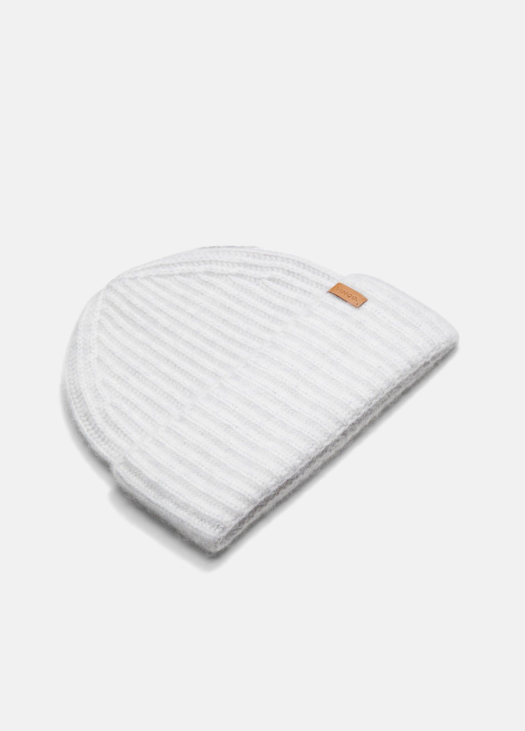 Plush Cashmere Chunky-Knit Beanie image number 1
