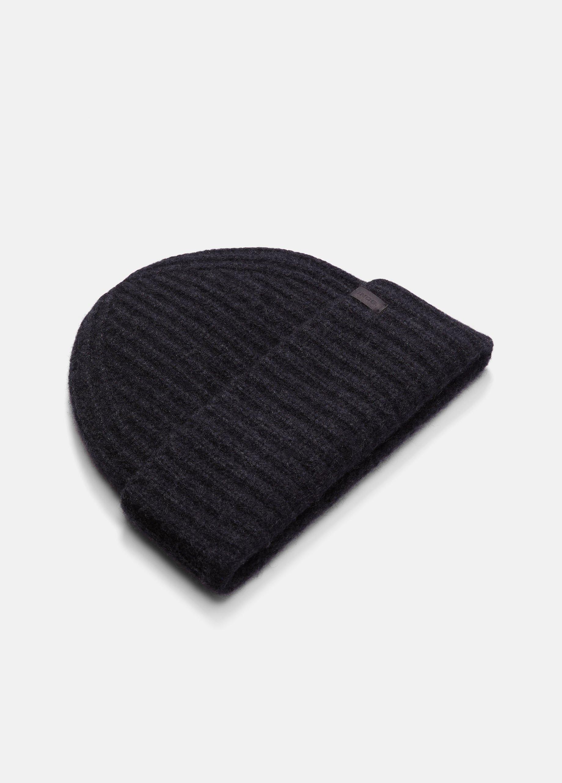Plush Cashmere Chunky-Knit Beanie image number 1