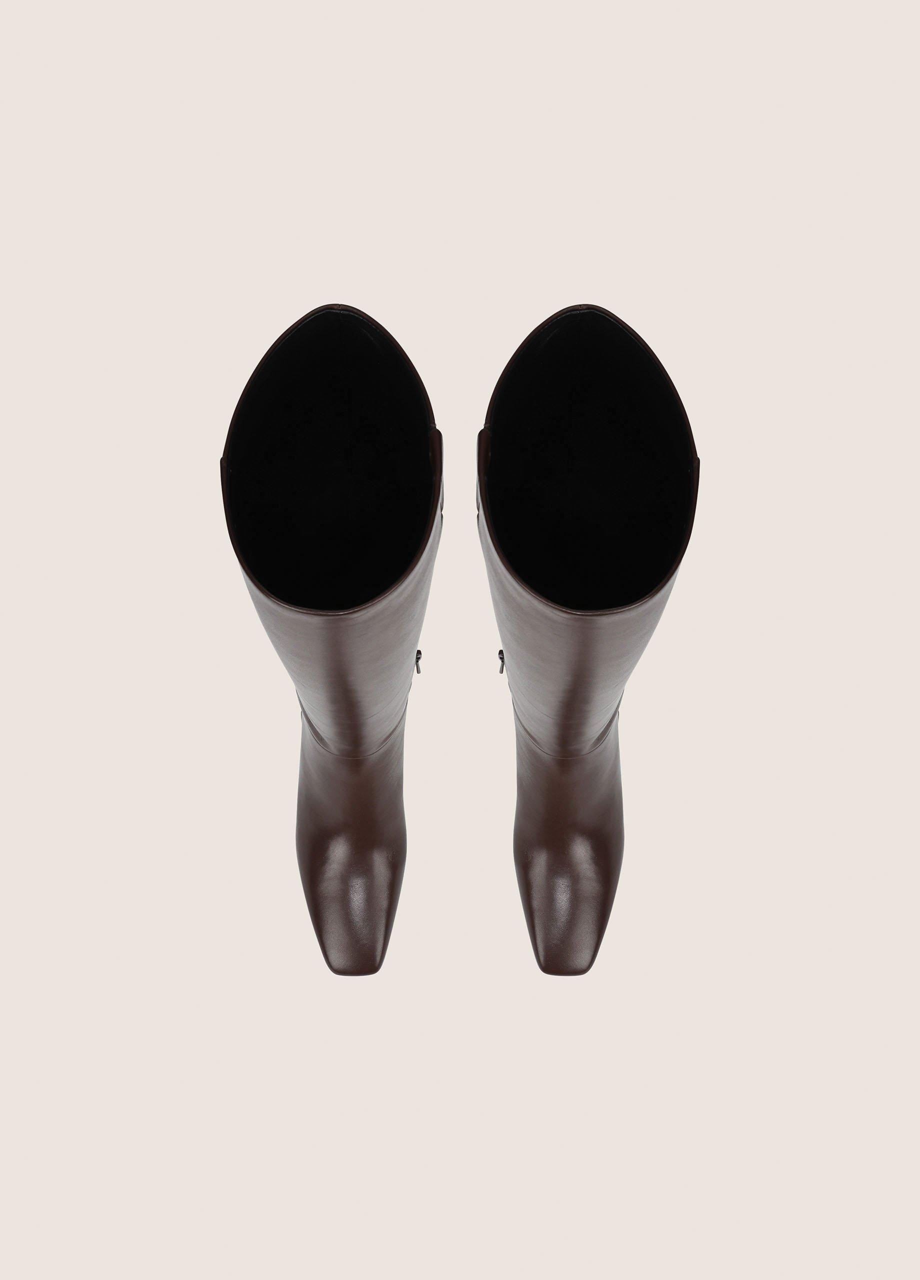 Lilith Leather Knee Boot image number 3