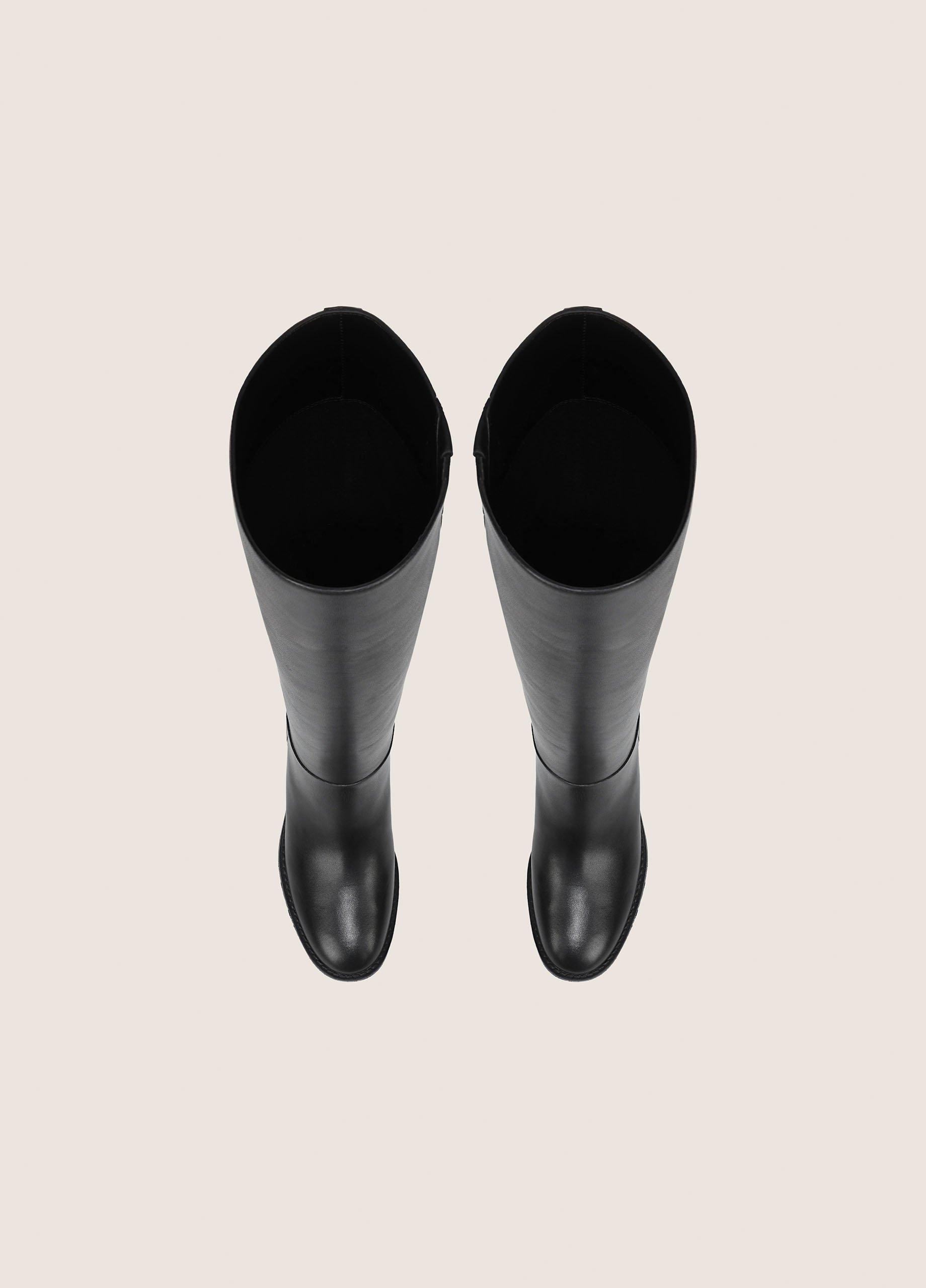 Pace Leather Knee Boot image number 3