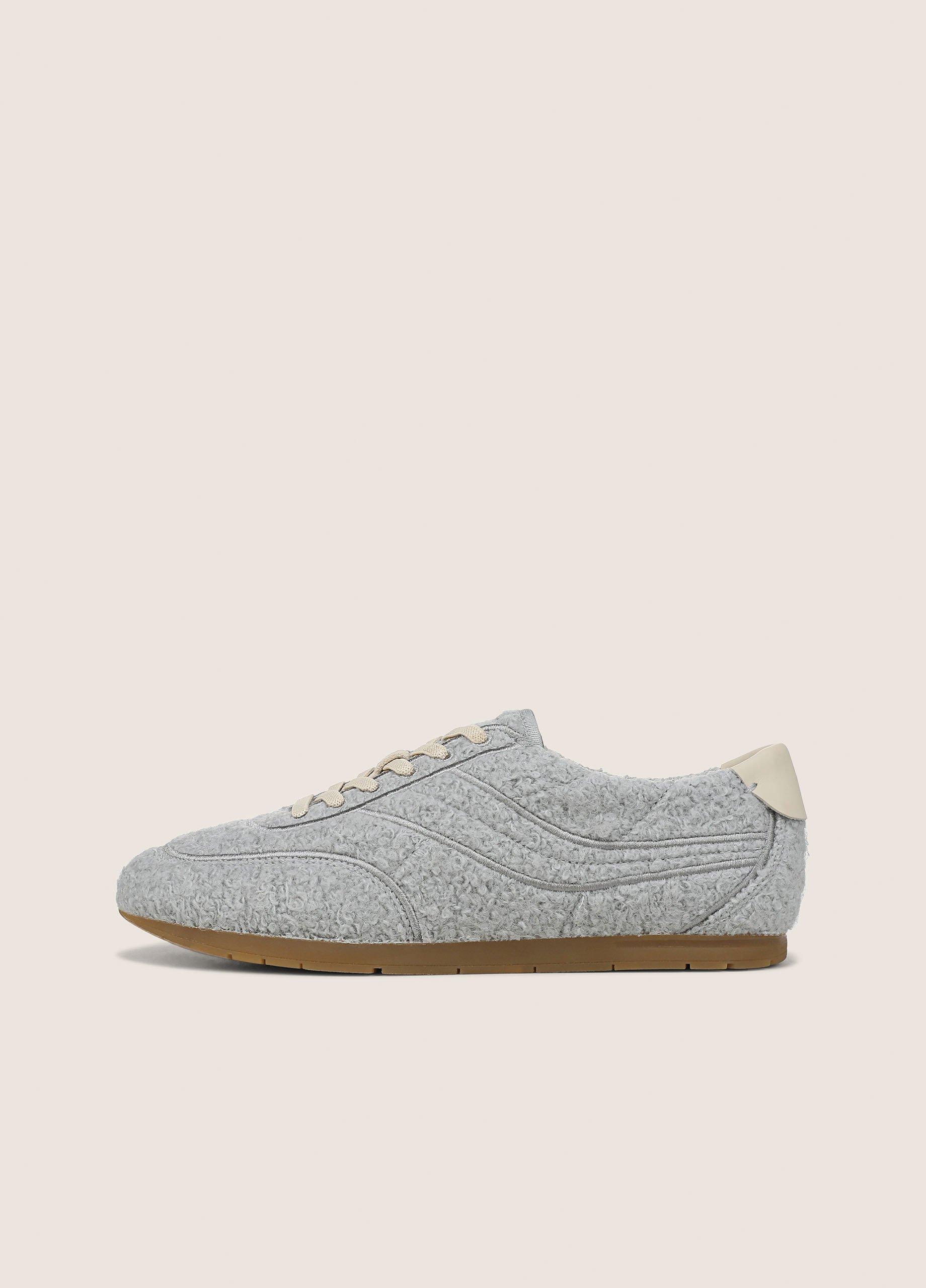 LA Boucl&eacute; Slip-On Runner Sneaker image number 0