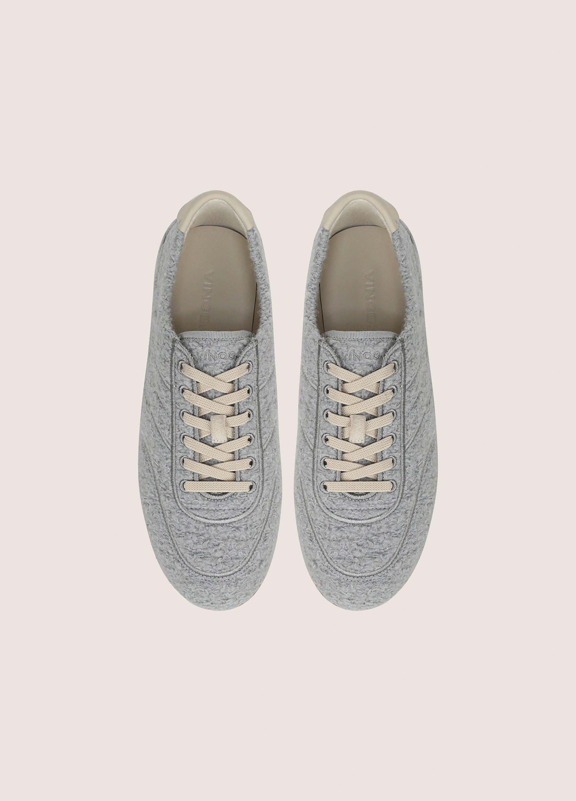 LA Boucl&eacute; Slip-On Runner Sneaker image number 3
