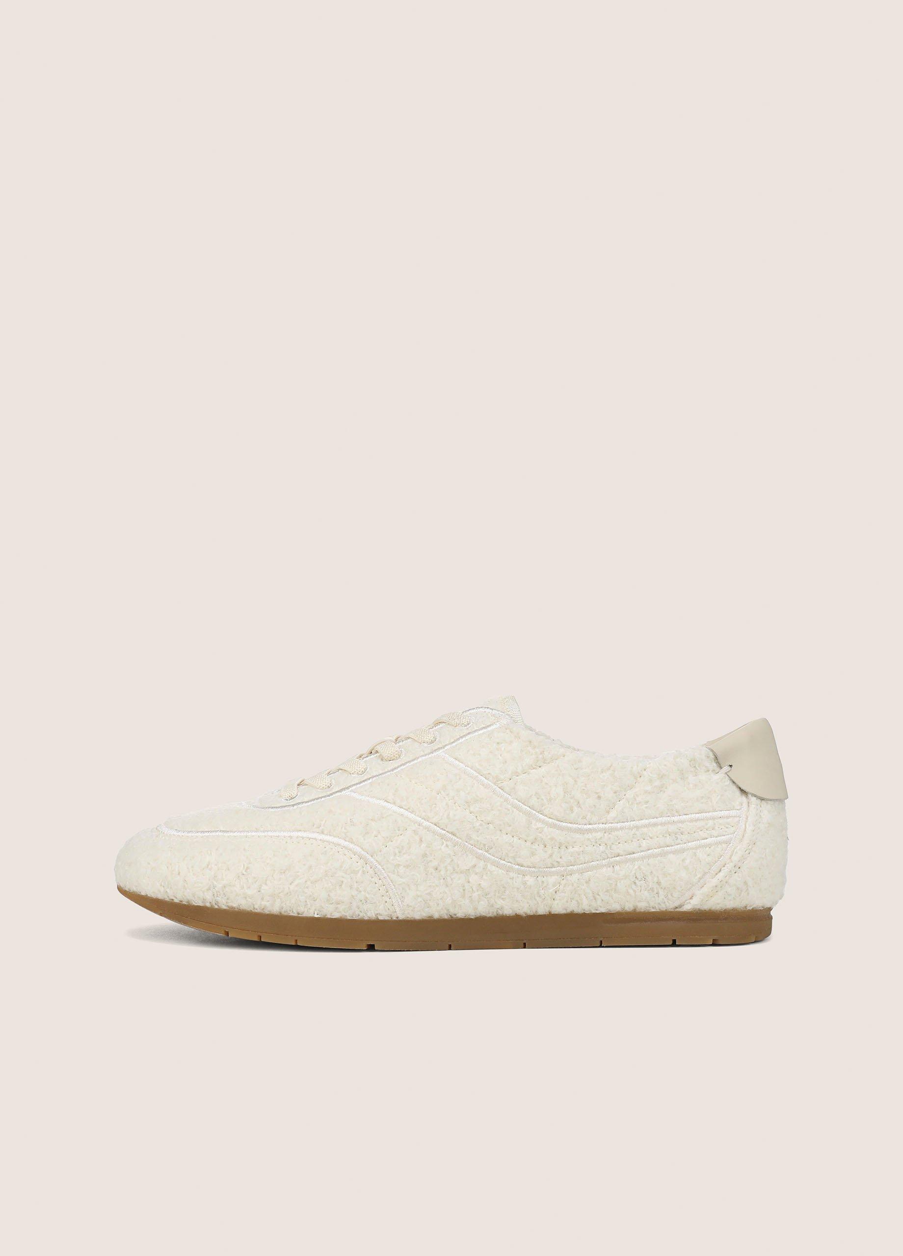 LA Boucl&eacute; Slip-On Runner Sneaker image number 0