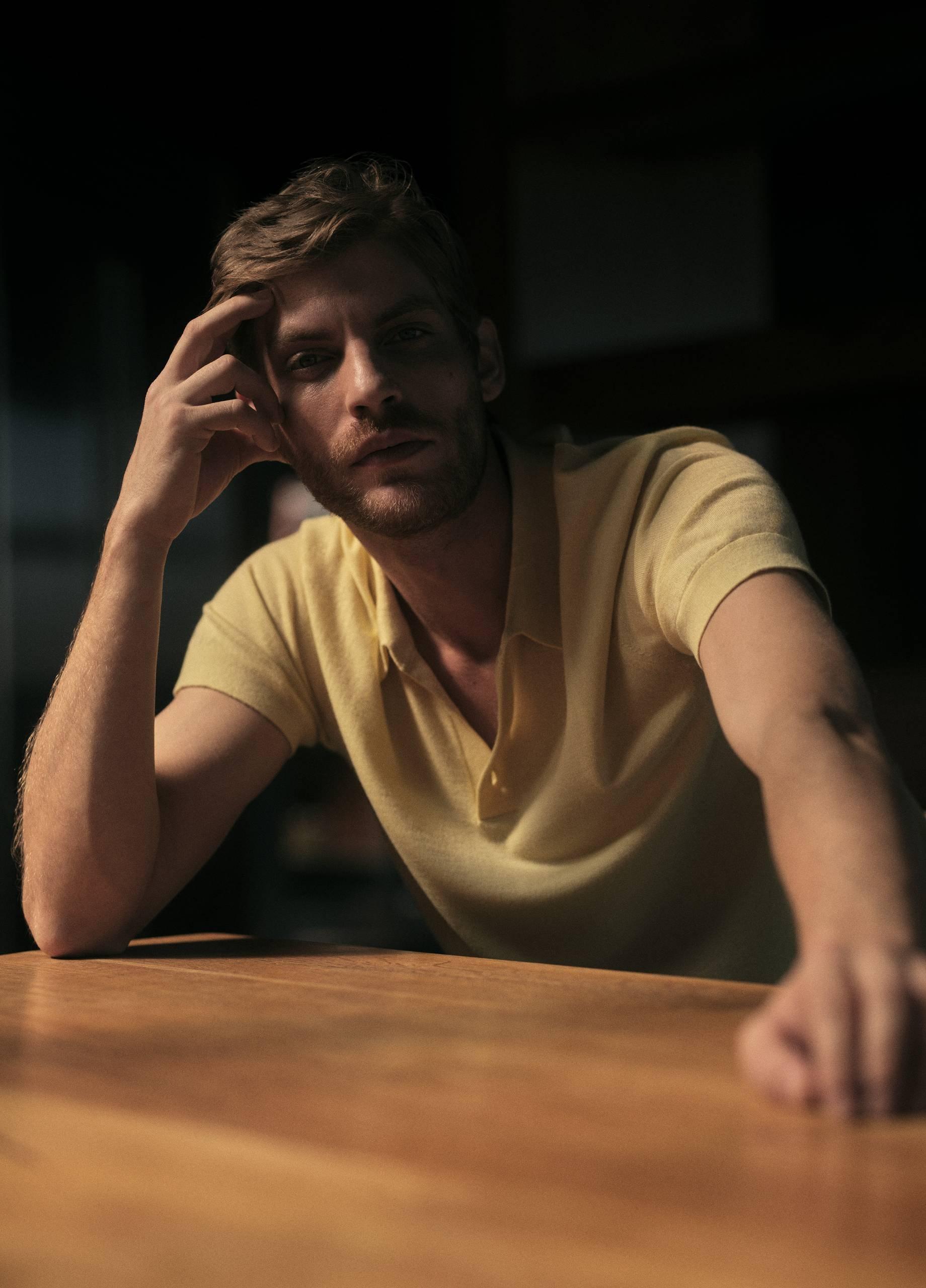 Featherweight Merino Wool-Cashmere Polo Sweater image number 4