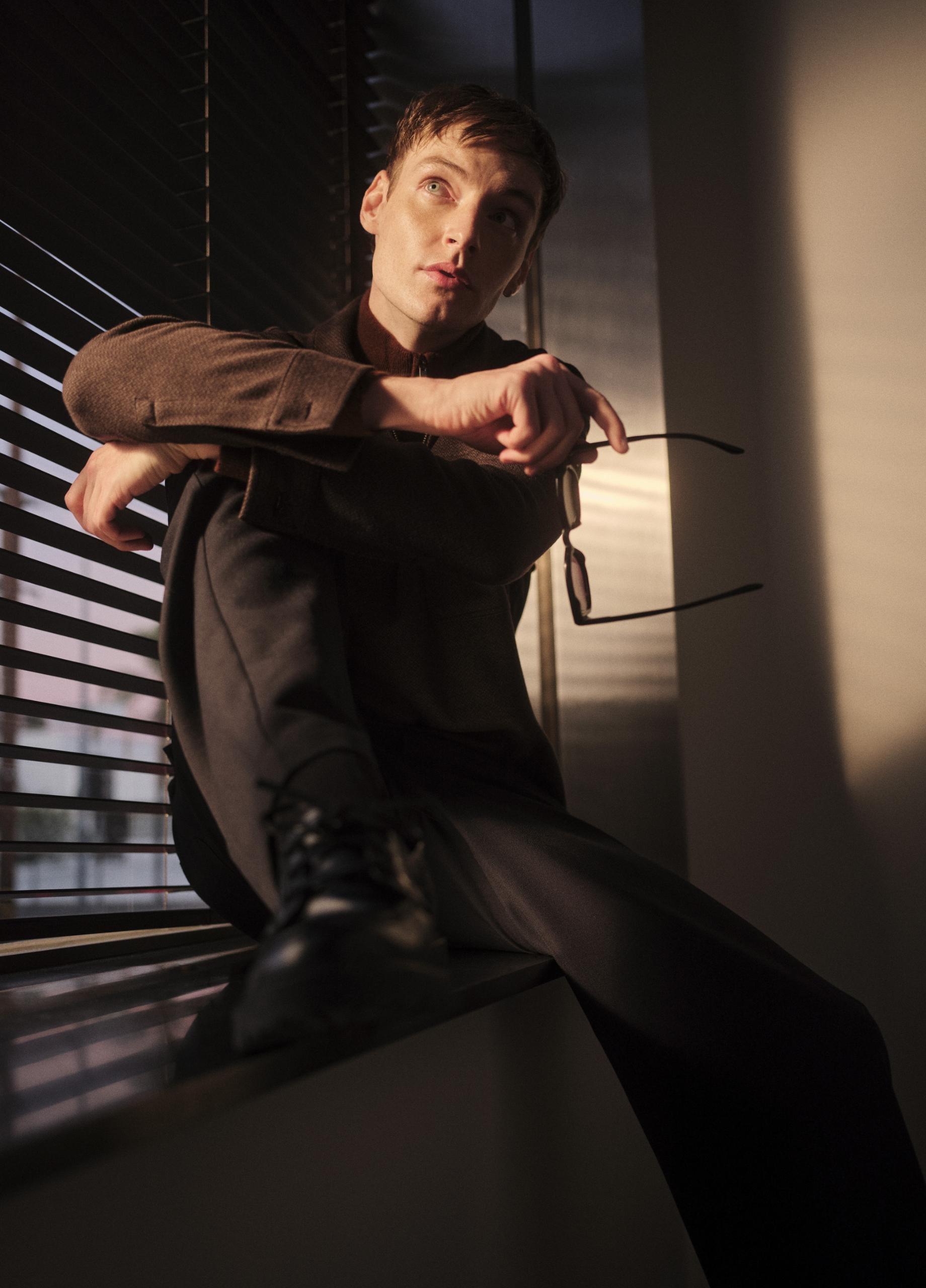 Herringbone Cotton-Blend Zip Polo Shirt image number 4