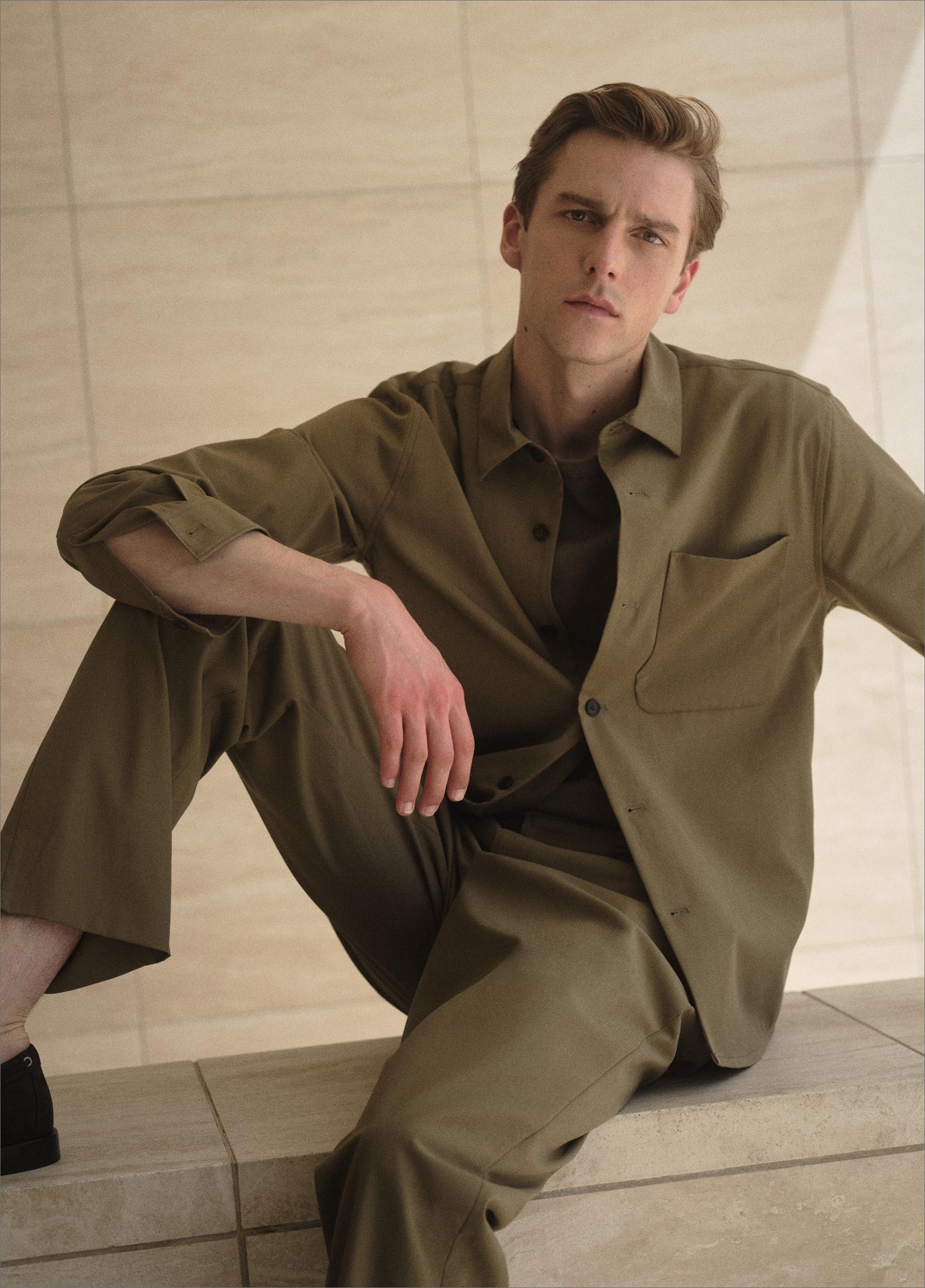 Louie Relaxed Cotton Extended-Tab Trouser image number 4