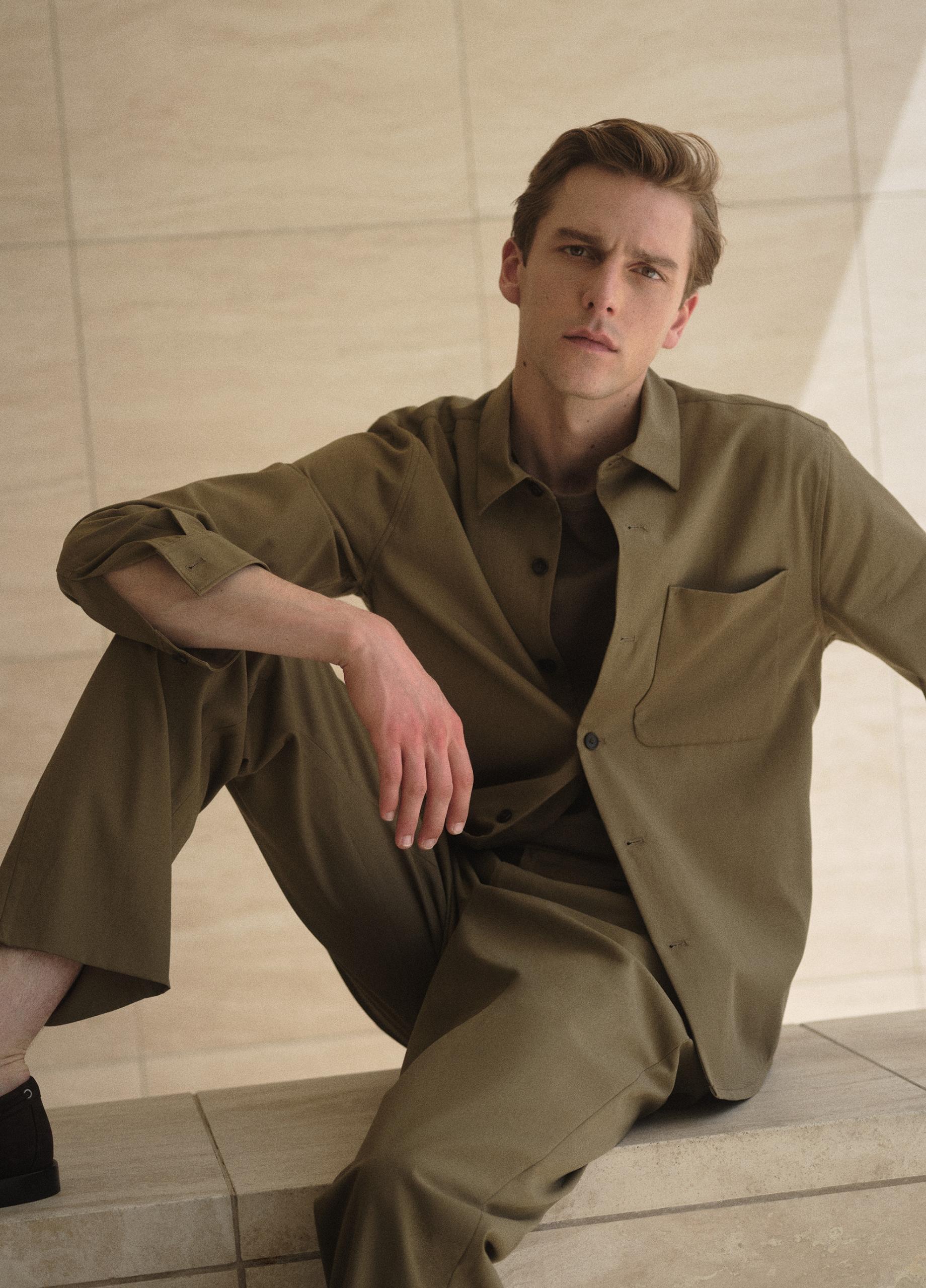 Cotton Bluff-Pocket Overshirt image number 4