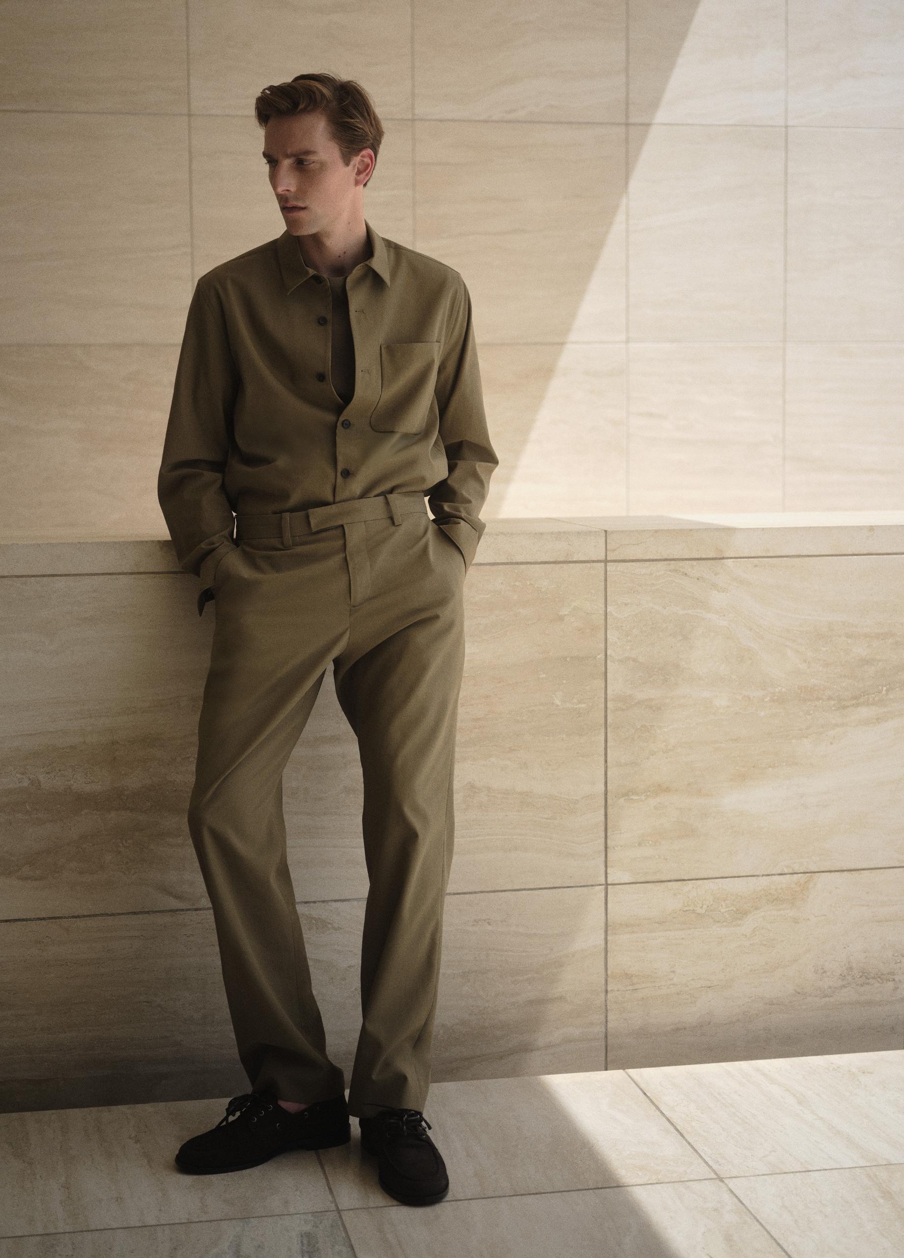 Cotton Bluff-Pocket Overshirt image number 5