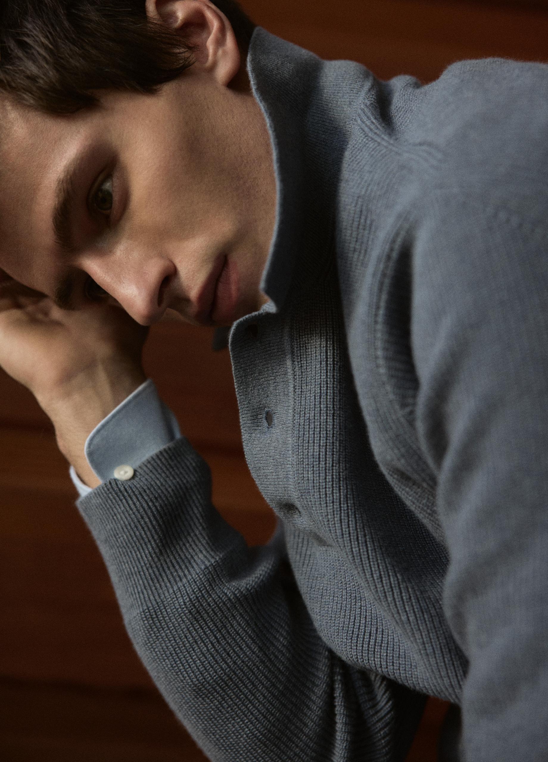 Heirloom Shaker Cotton-Cashmere Polo Sweater image number 5
