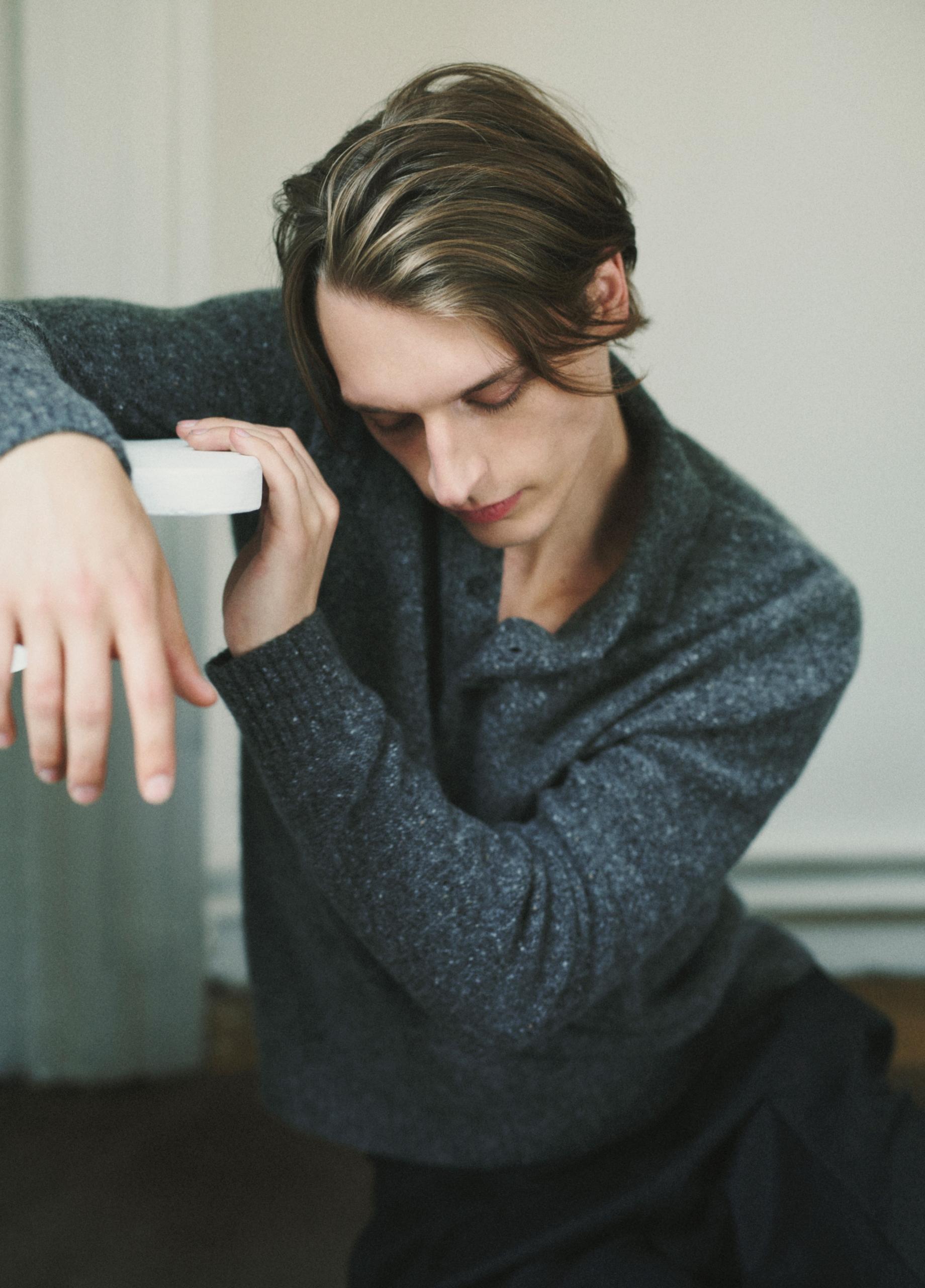 Donegal Cashmere Polo Sweater image number 4