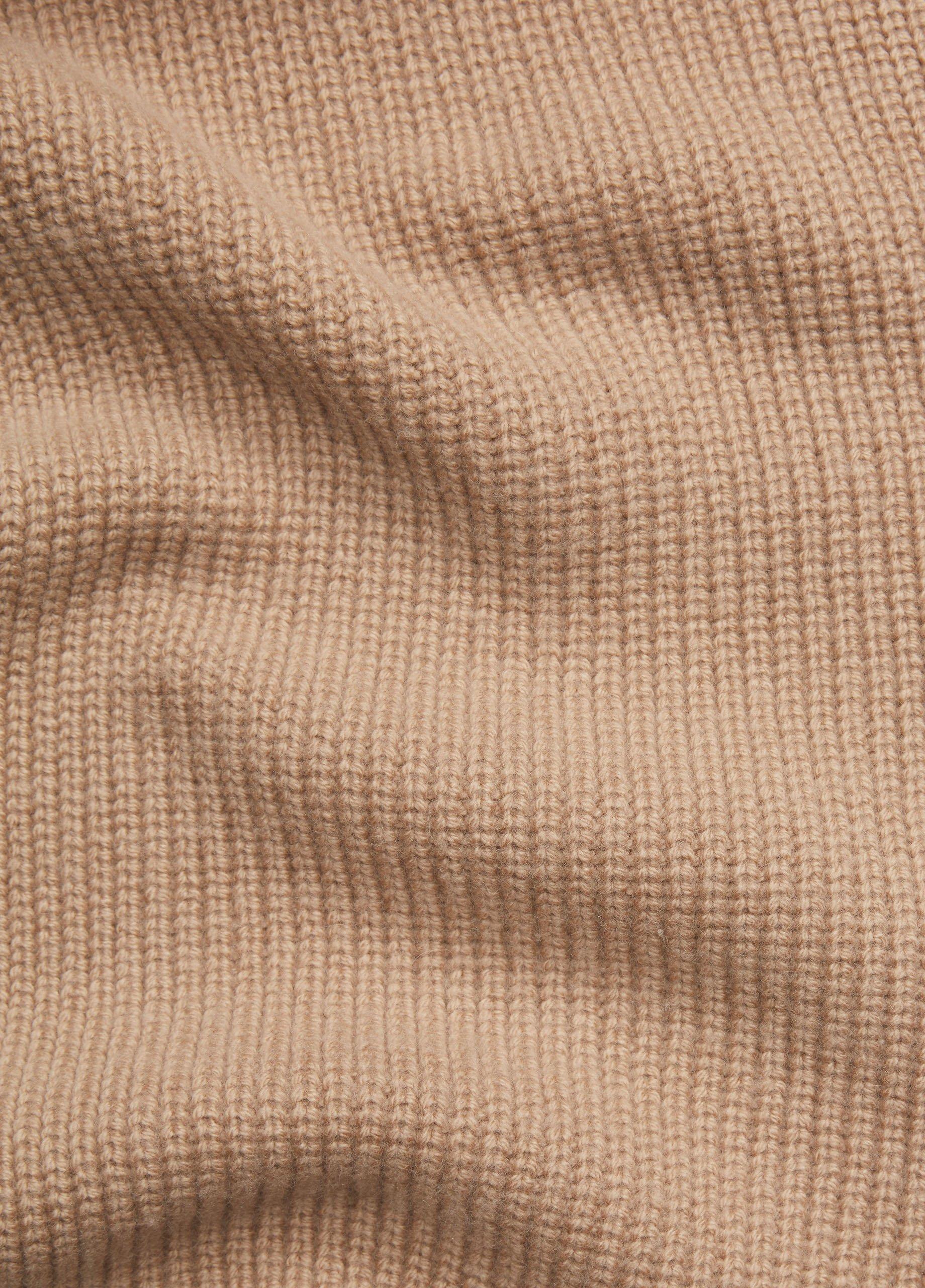 Ribbed Scarf image number 2