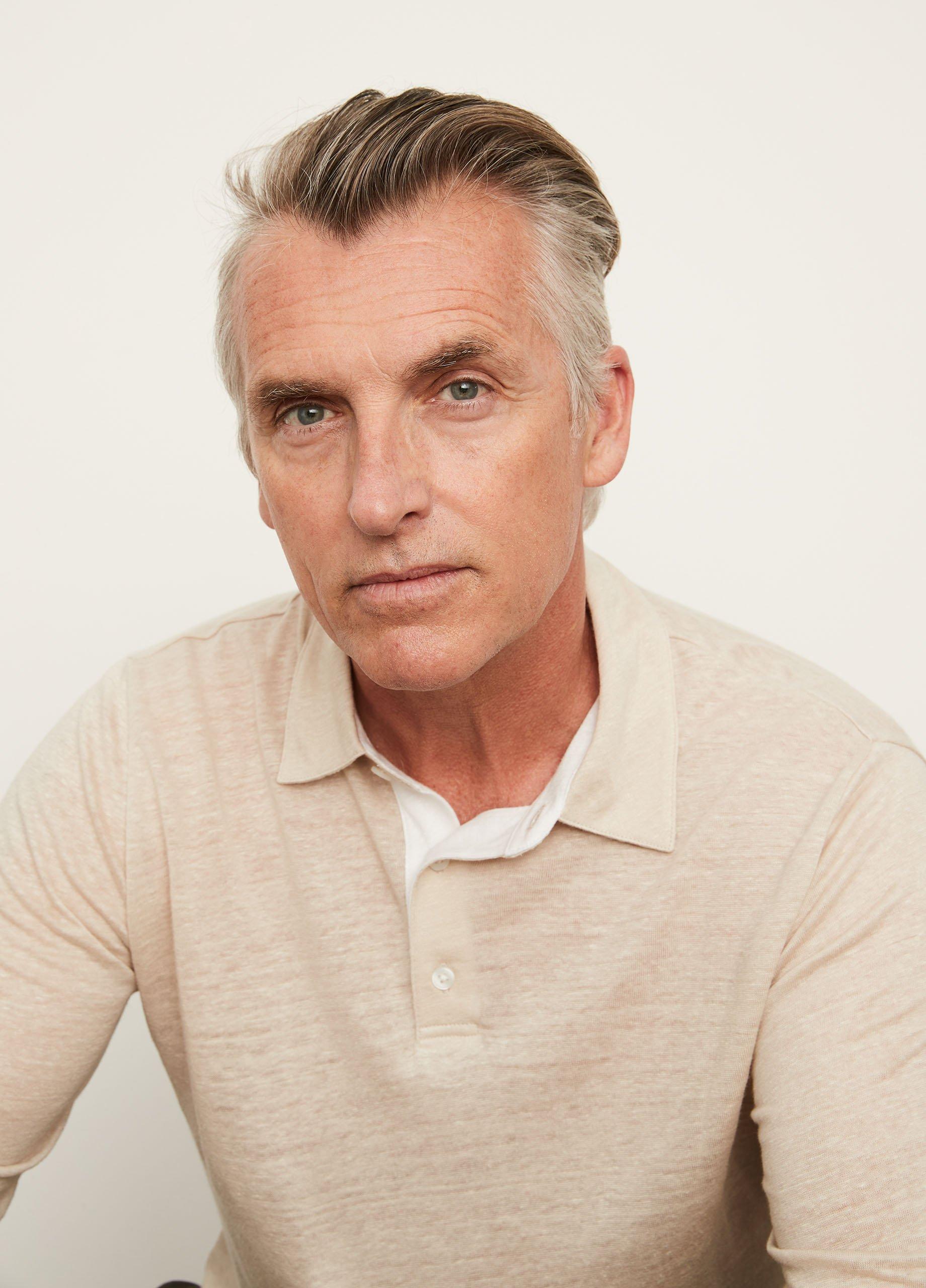 Linen Long Sleeve Polo image number 1