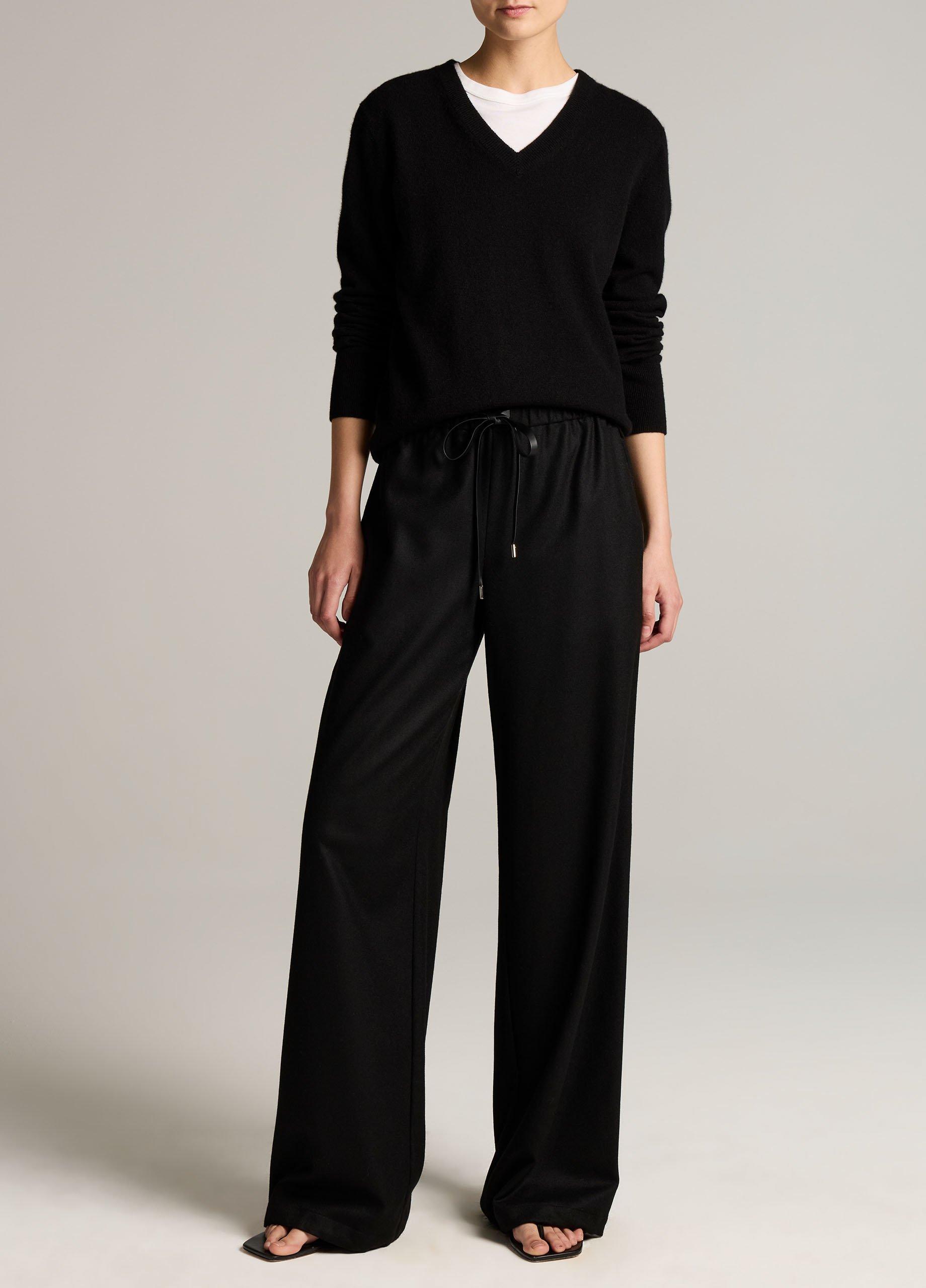 Cashmere Casual V-Neck Sweater image number 3