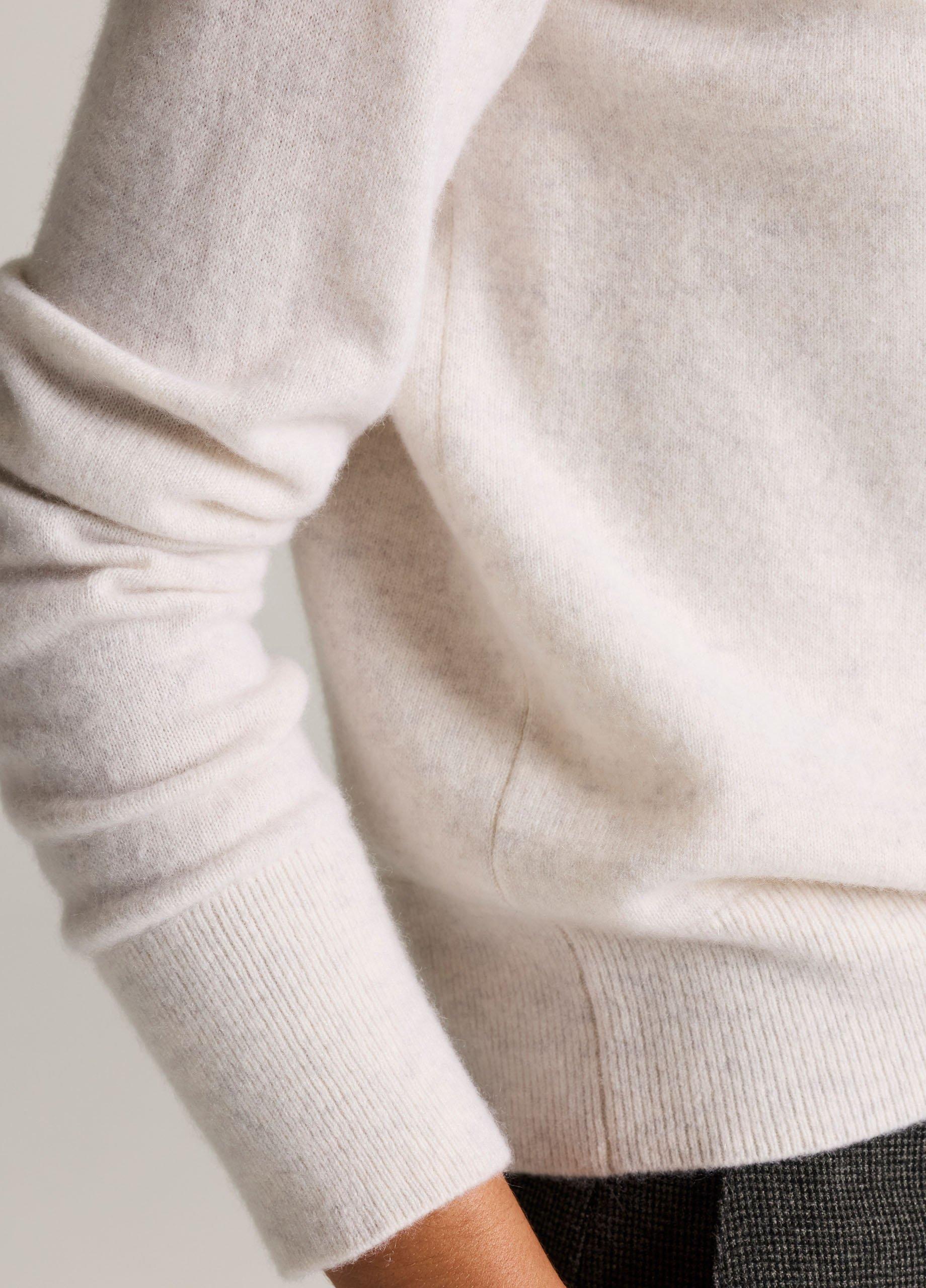 Cashmere Casual V-Neck Sweater image number 1