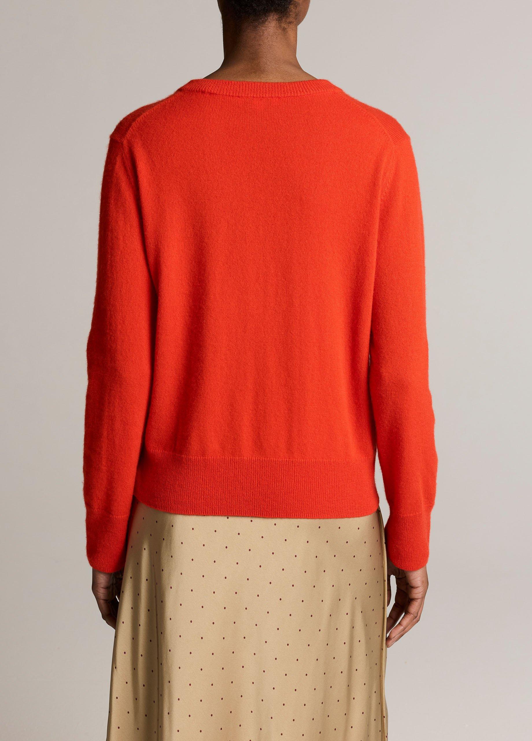 Cashmere Casual V-Neck Sweater image number 2