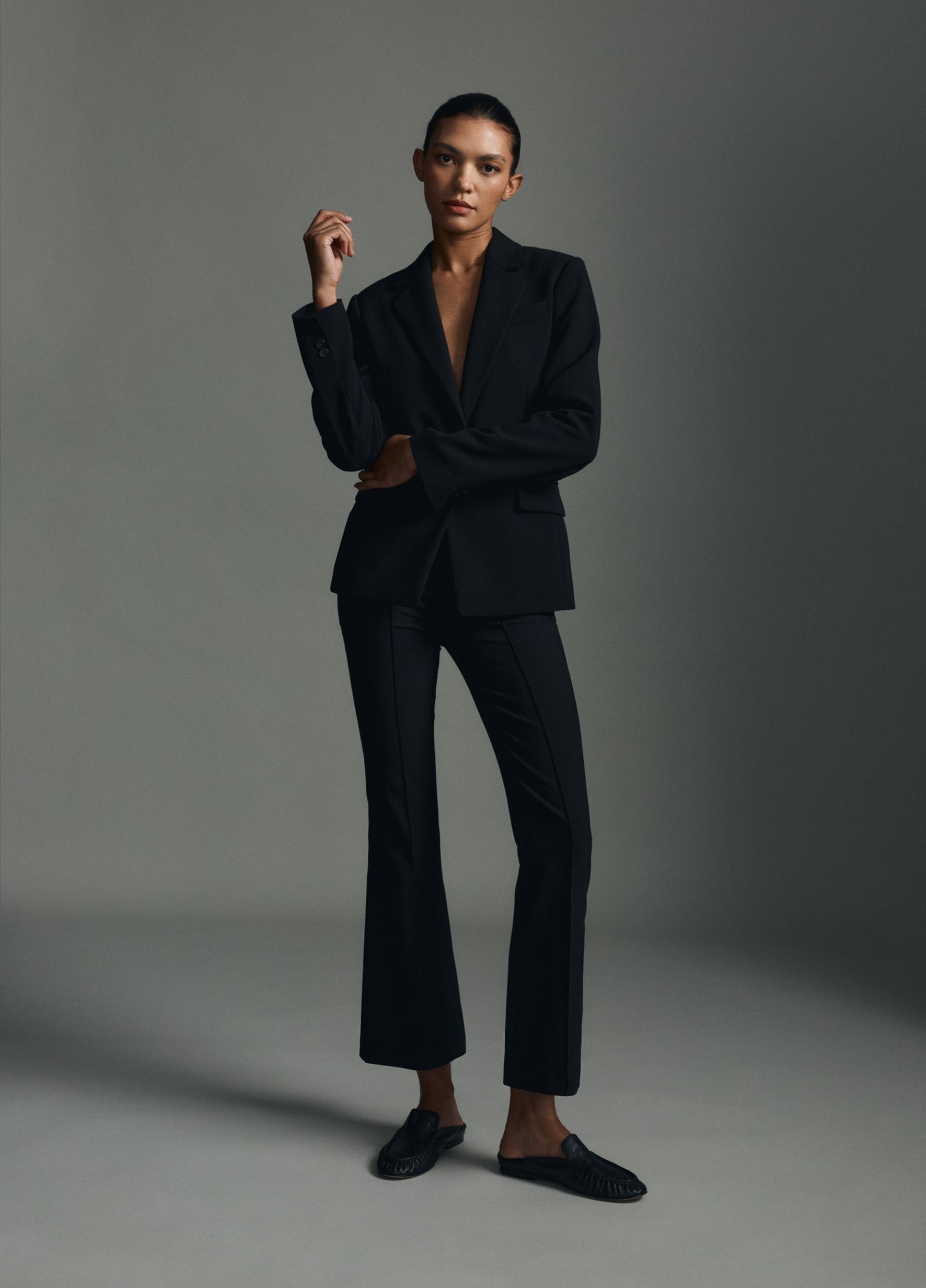 Niki Mid-Rise Pintuck Crop Flare Pant image number 4