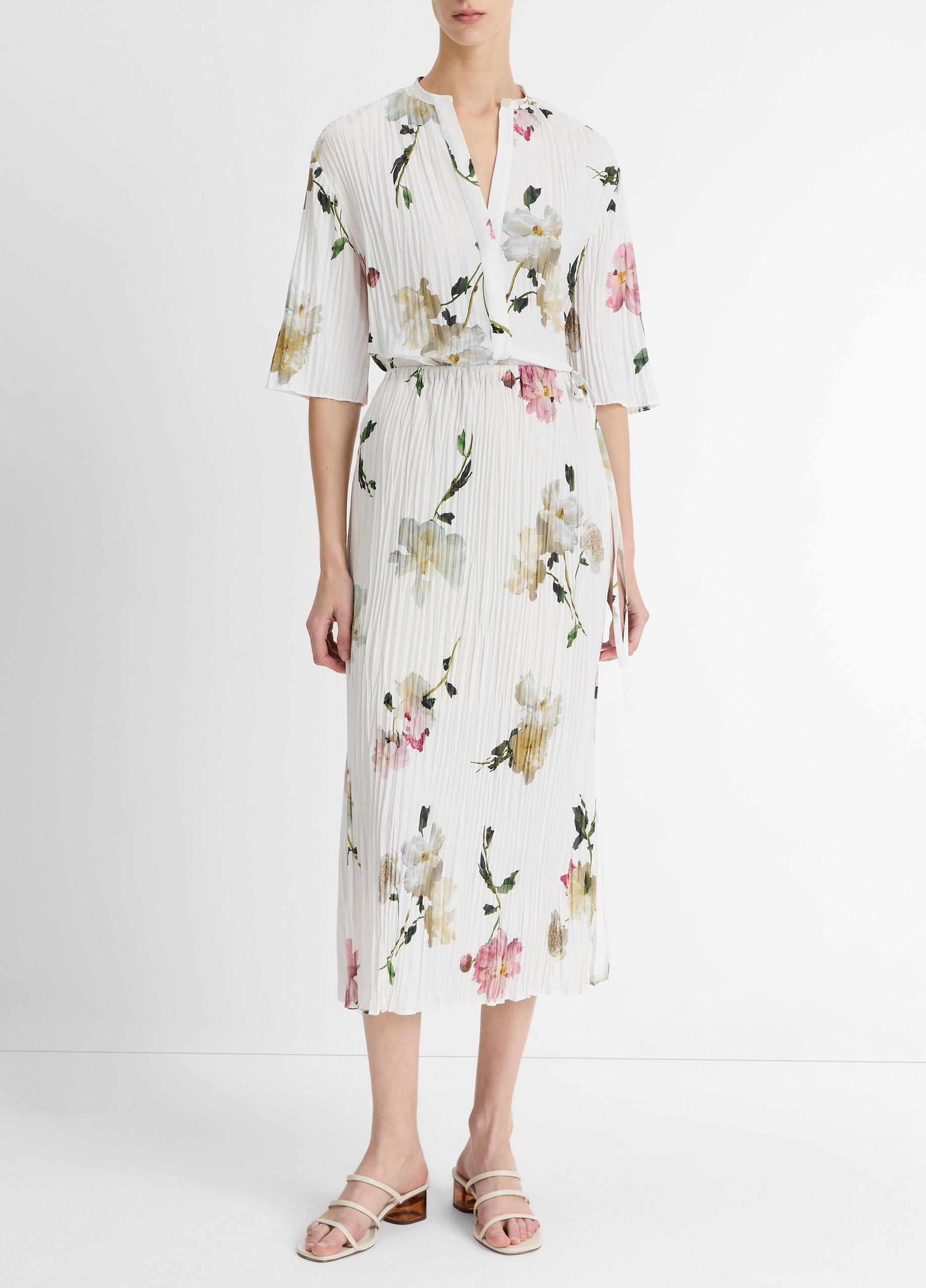 Wilted Peony Pleated Blouse image number 3