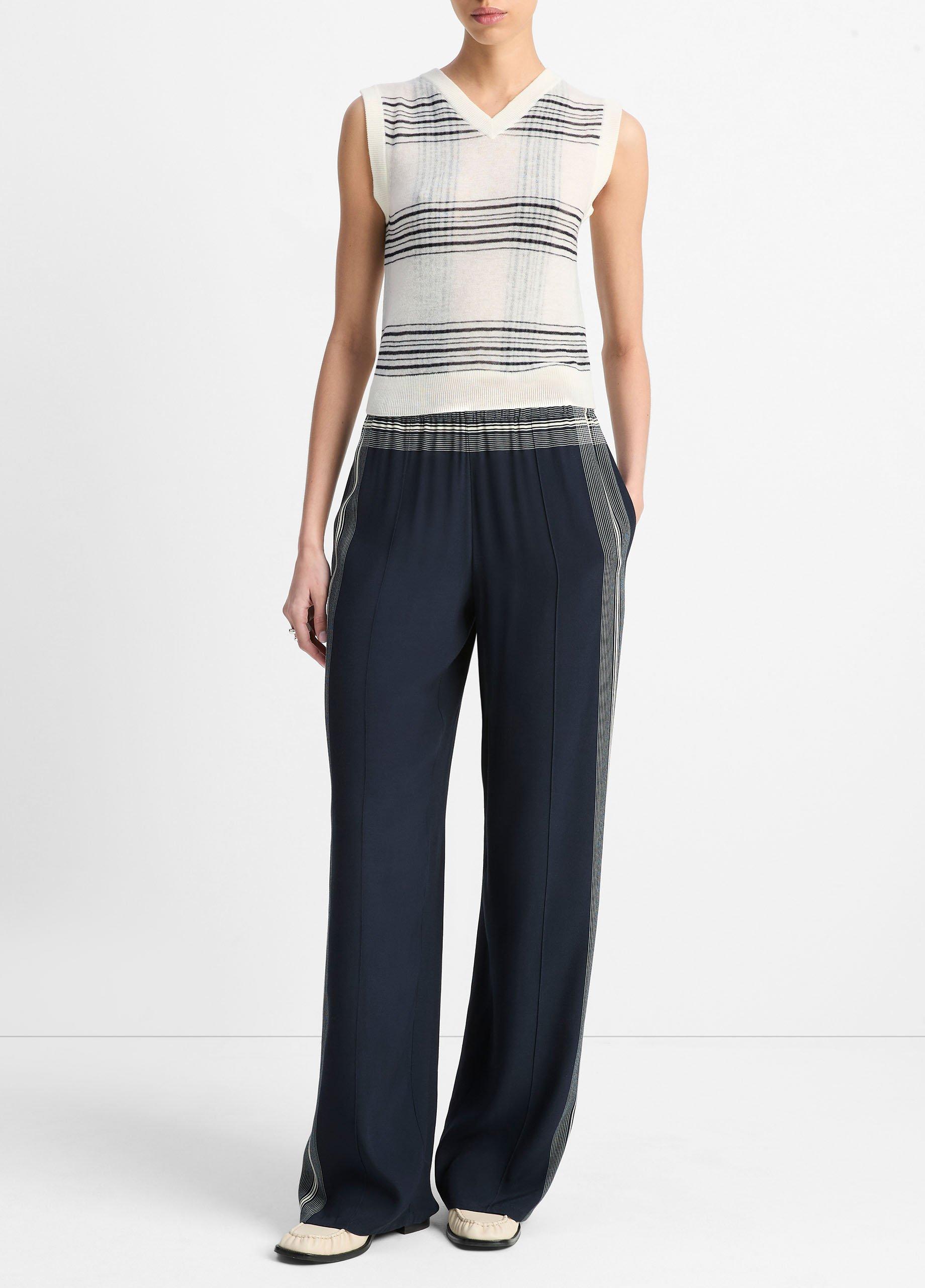 美品⭐︎V12 フルジップ ベスト 白 Featherweight Plaid Wool Sweater Vest in V-Neck | Vince