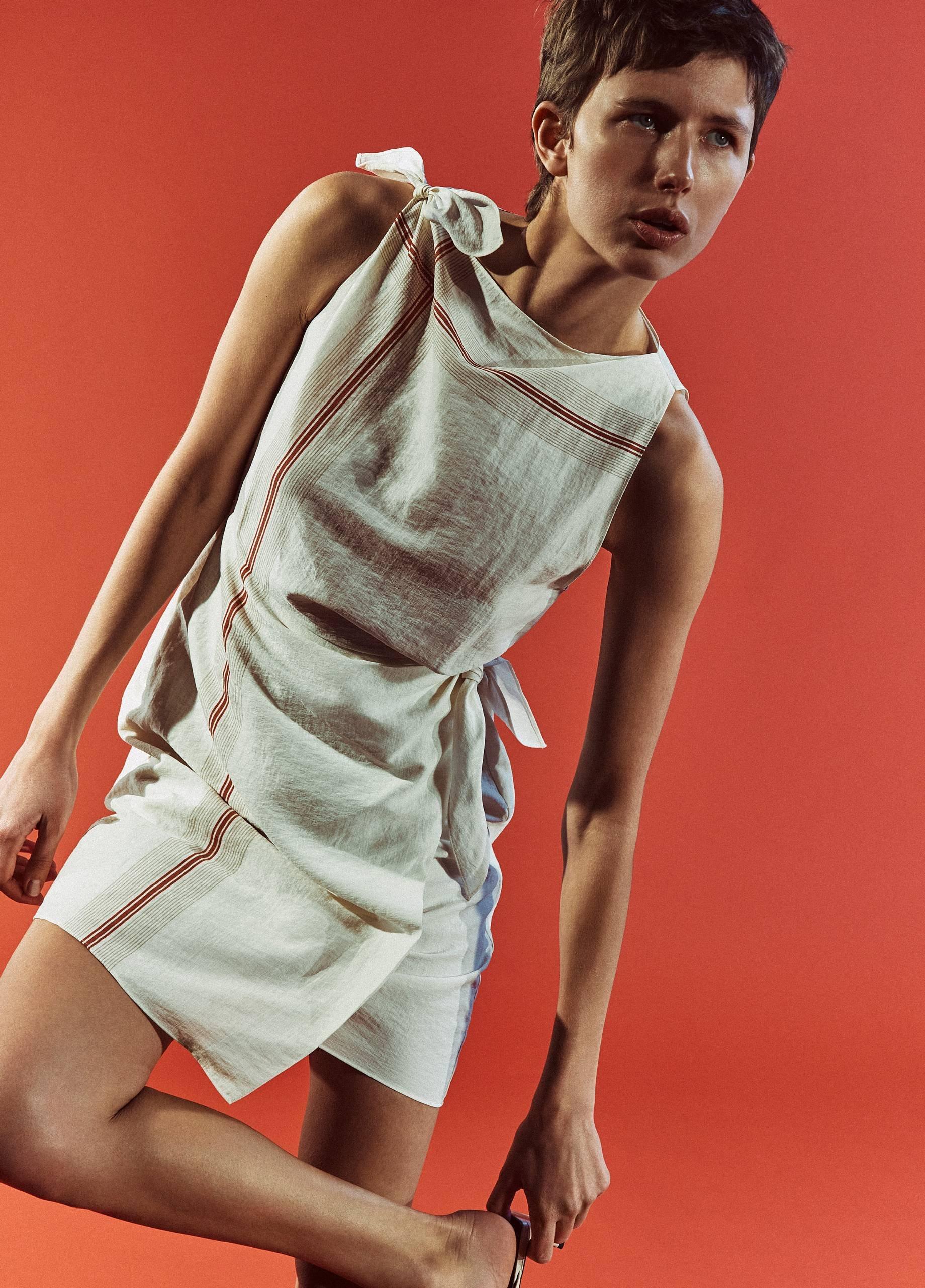 Handkerchief-Stripe Wrap Dress image number 4