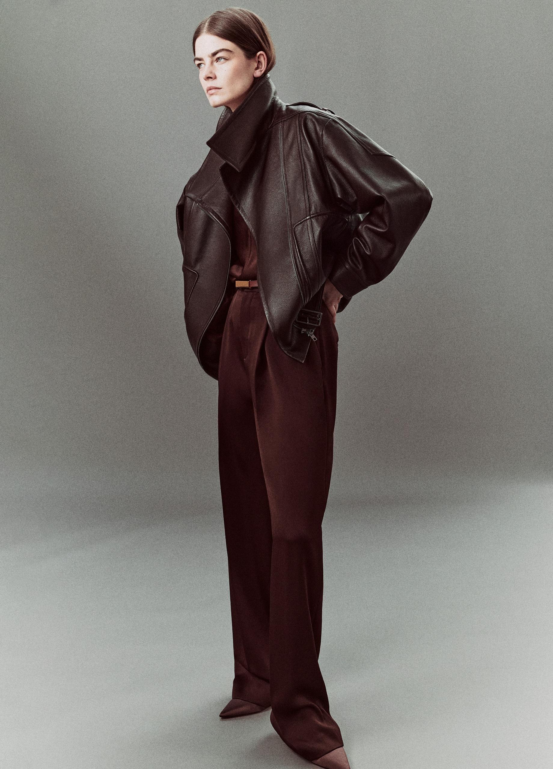 Satin Pleated Wide-Leg Trouser image number 4