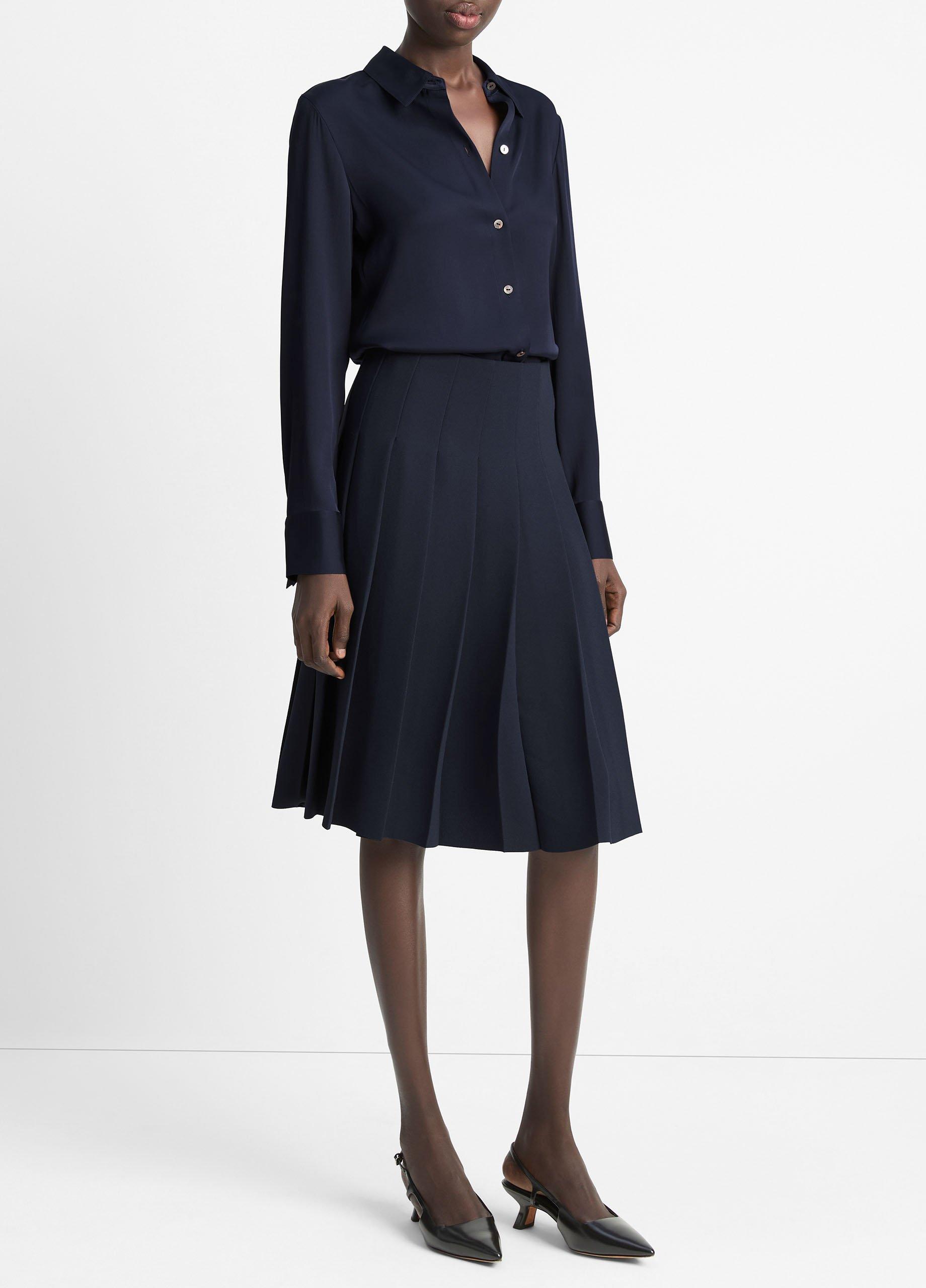 新品ブリーフィングLOGO ELASTIC PLEATED SKIRT Pleated Crepe Knee Skirt in Skirts | Vince