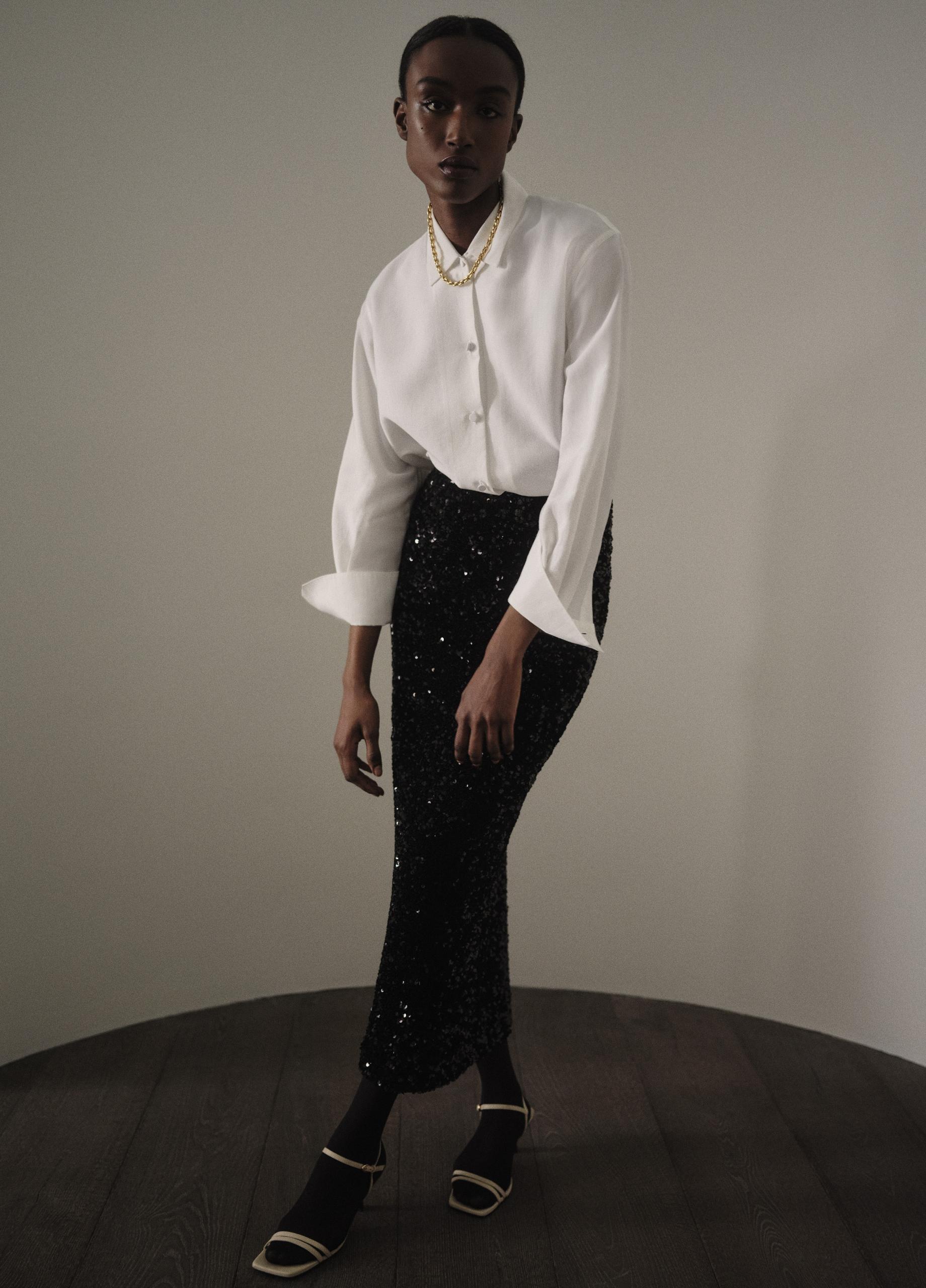 Refined Twill Covered-Button Shirt image number 4