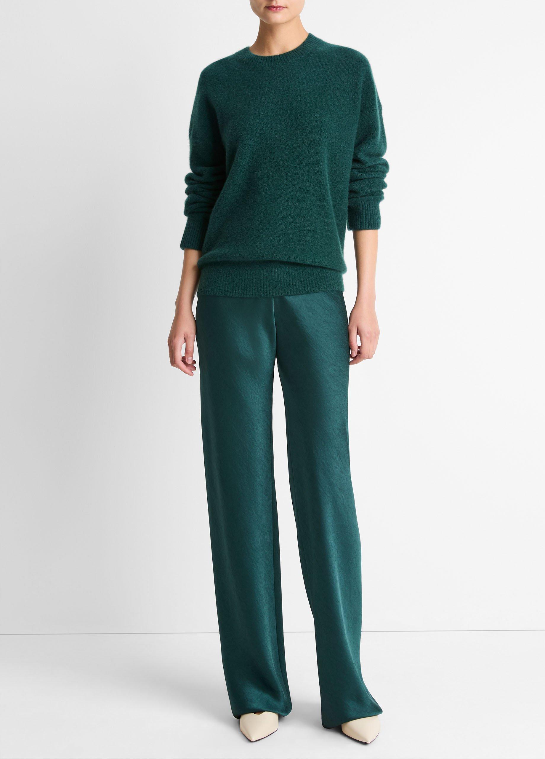 Plush Cashmere Crew Neck Sweater image number 3