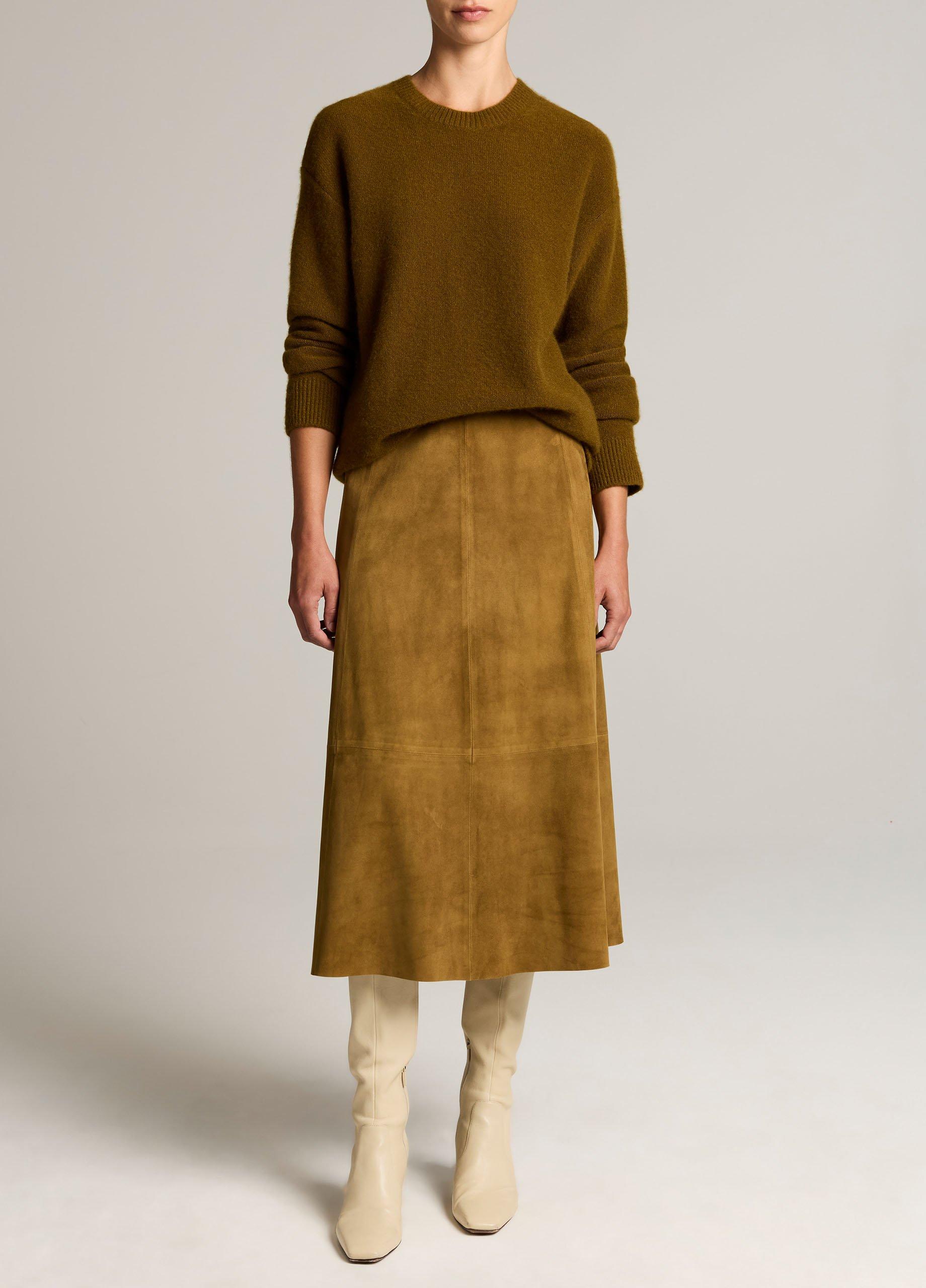 Plush Cashmere Crew Neck Sweater image number 3