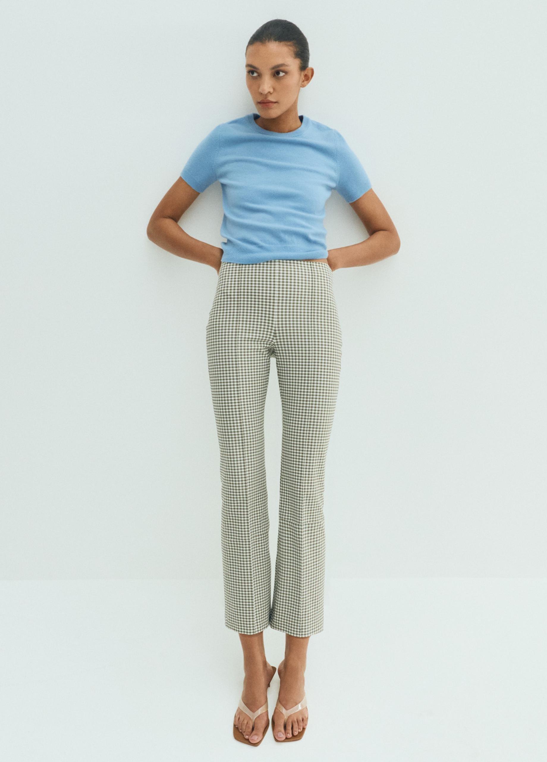 Niki Gingham Mid-Rise Crop Flare Pant image number 4