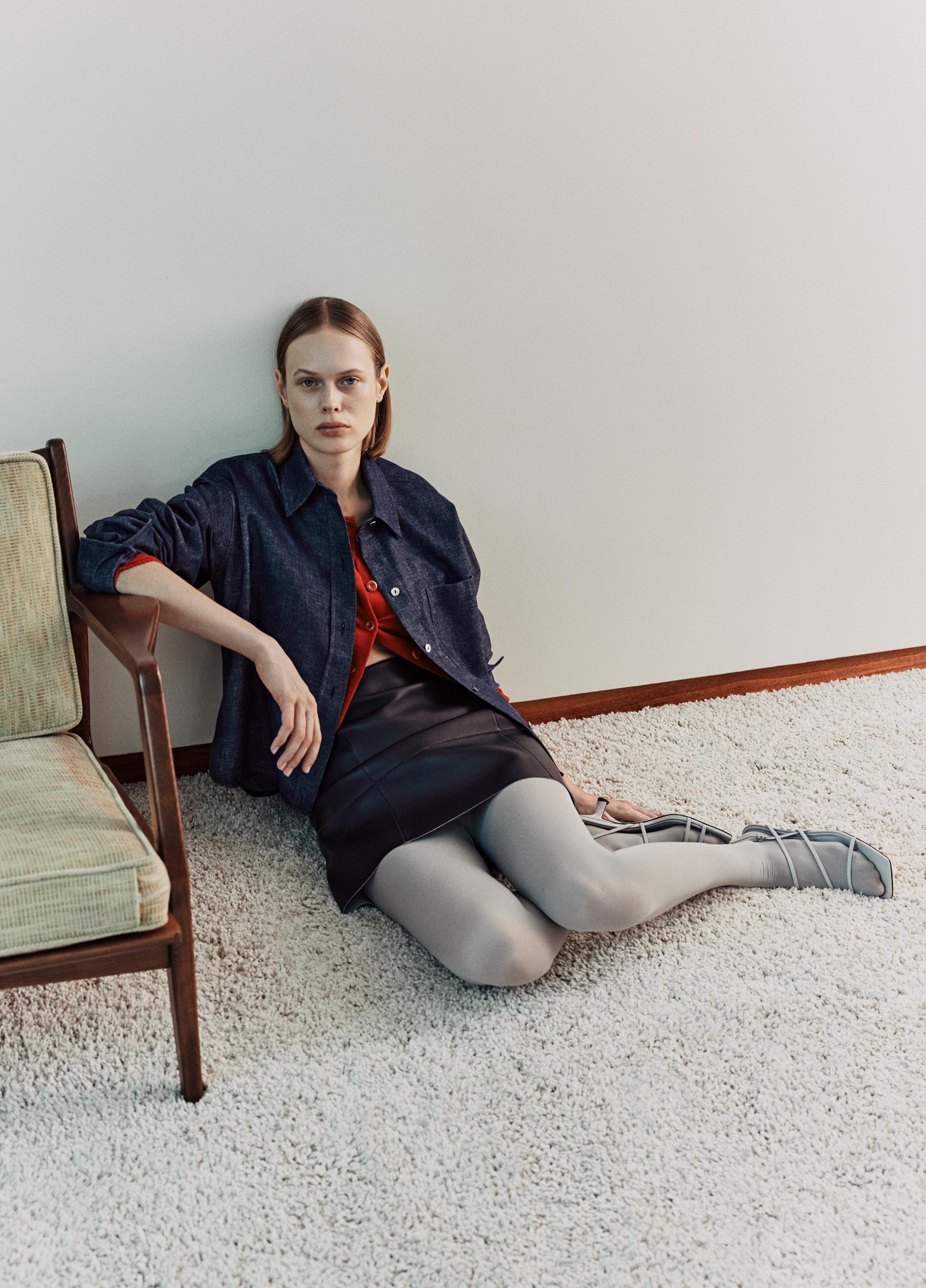 Cotton-Linen Chambray Cropped Button-Front Shirt image number 4