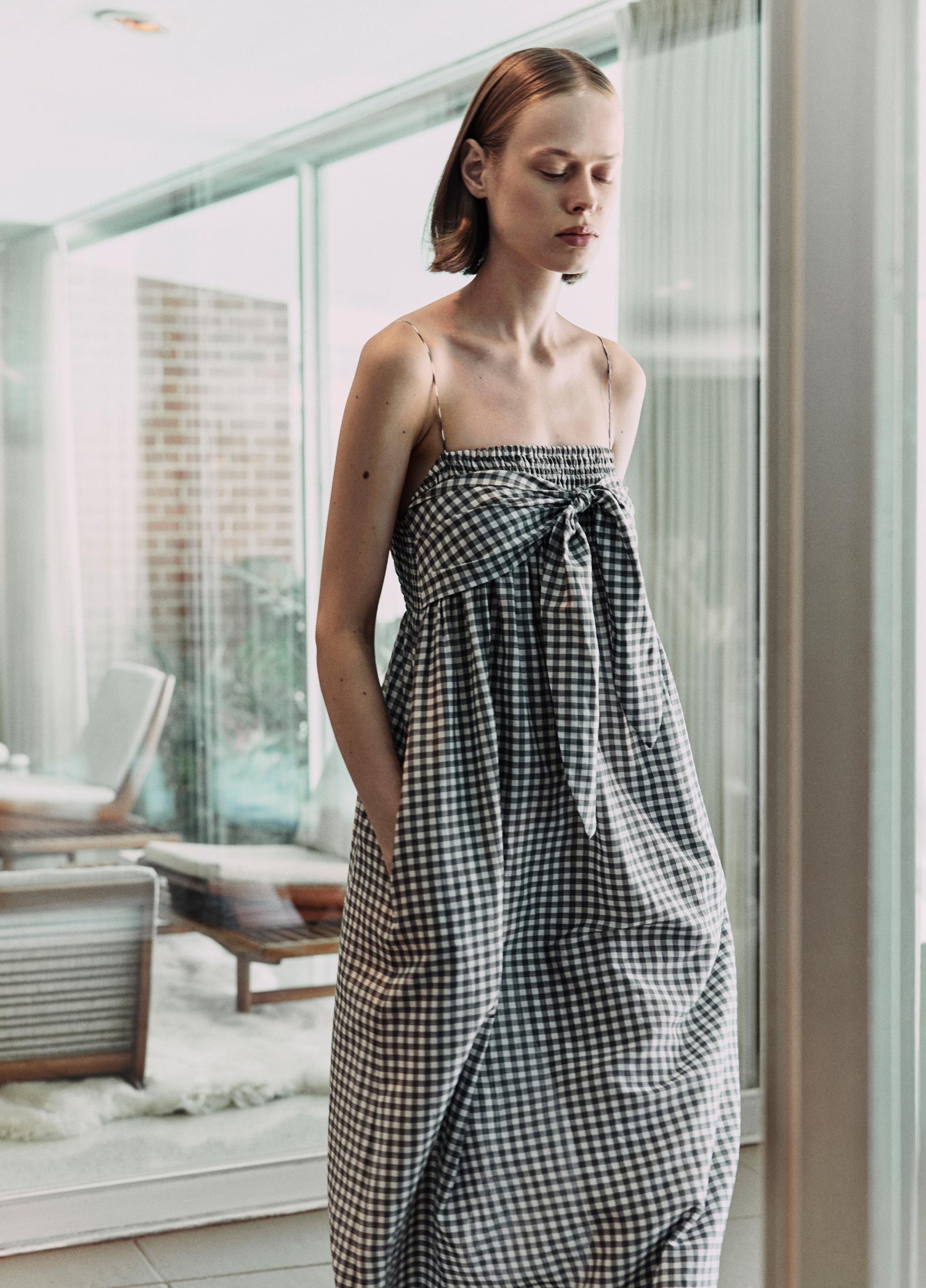 Gingham Cotton-Silk Tie Smocked Dress image number 4