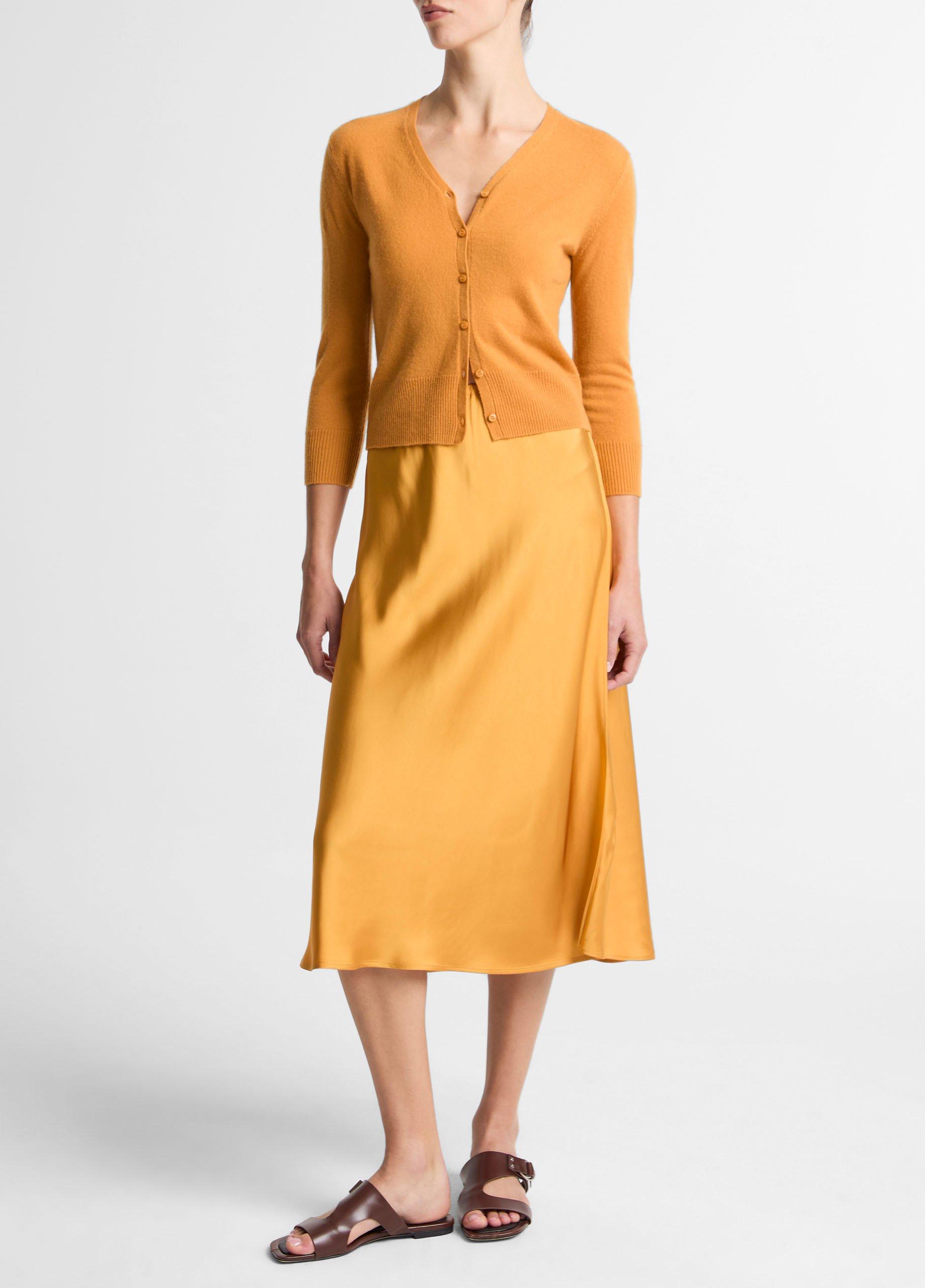 Cashmere-Silk V-Neck Cardigan image number 3