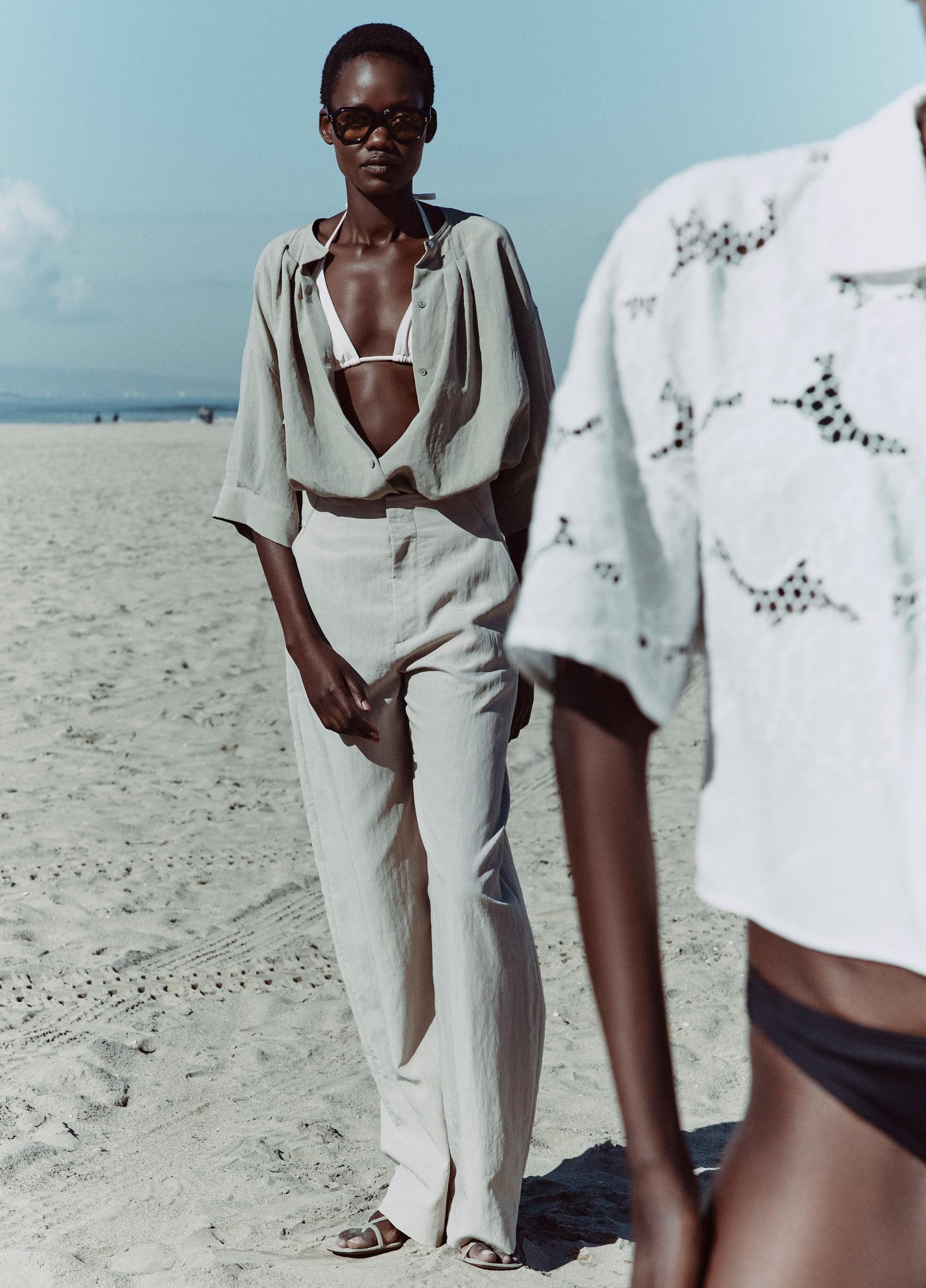 Gathered A-Line Button-Front Shirt image number 4