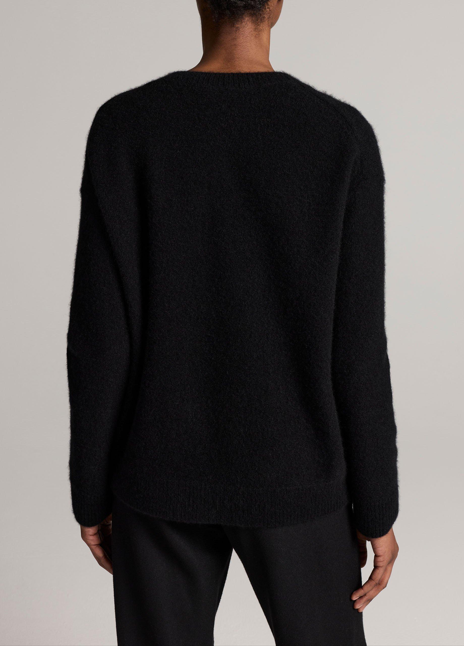 Cashmere Classic Crew Neck Sweater image number 2