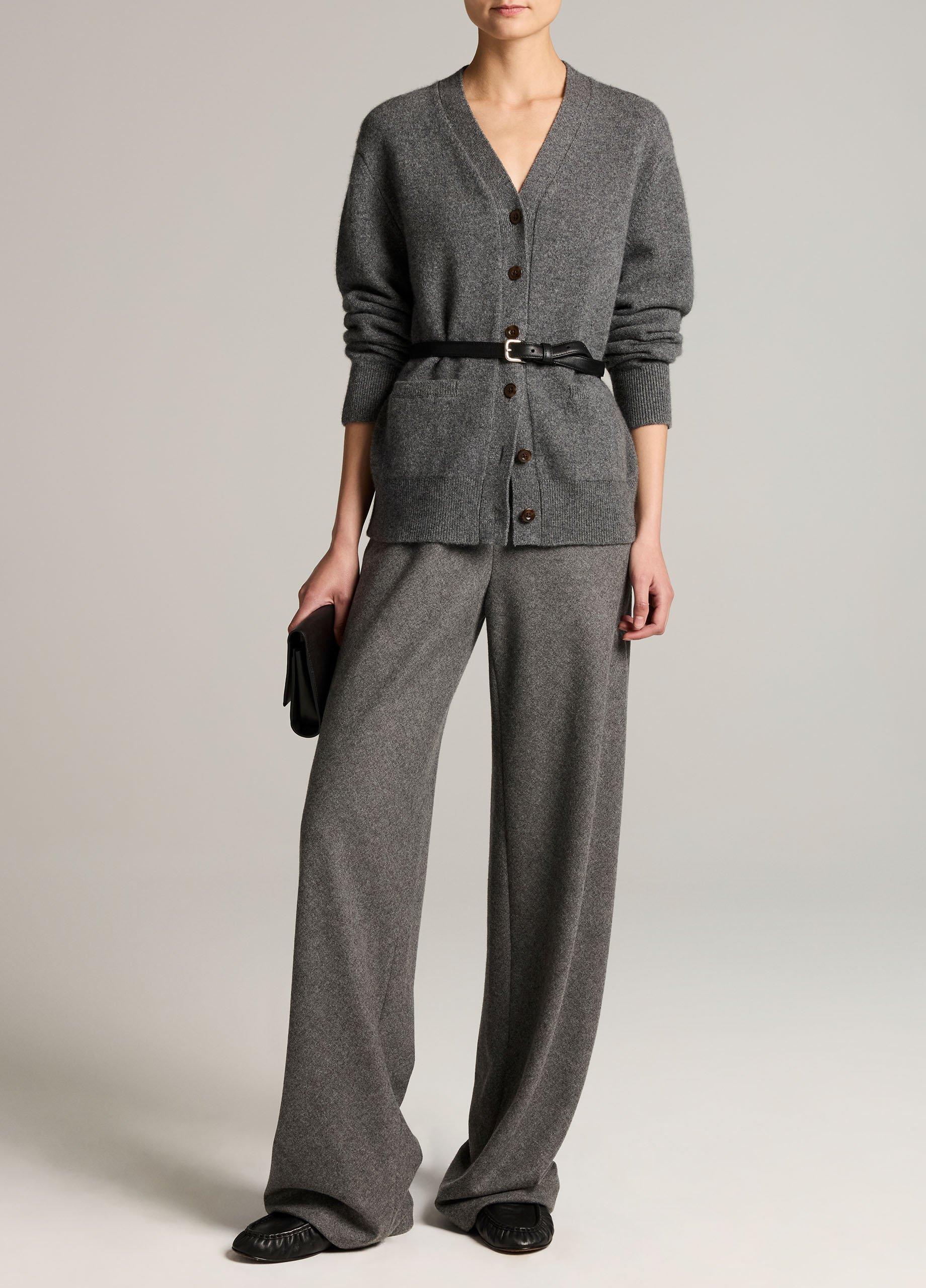 Wool & Cashmere-Blend Relaxed V-Neck Cardigan image number 3